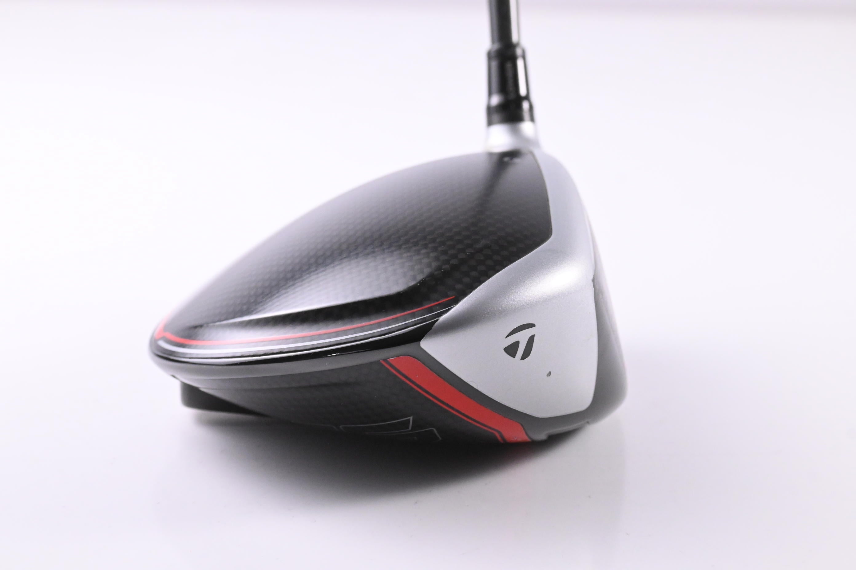 Taylormade M6 Driver / 10.5 Degree / Senior Flex Bassara E 42 Shaft