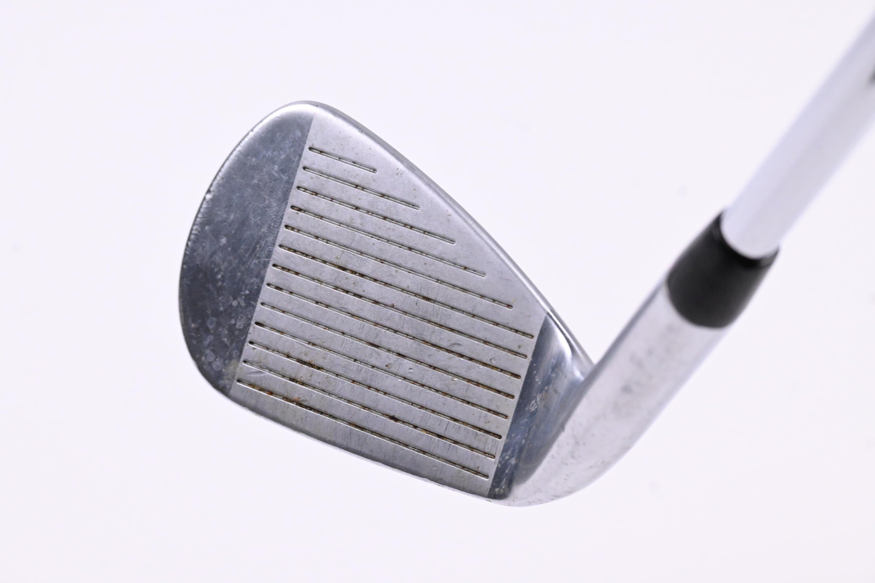 Titleist T100 2019 #9 Iron / 42 Degree / Stiff Flex AMT Tour White S300 Shaft