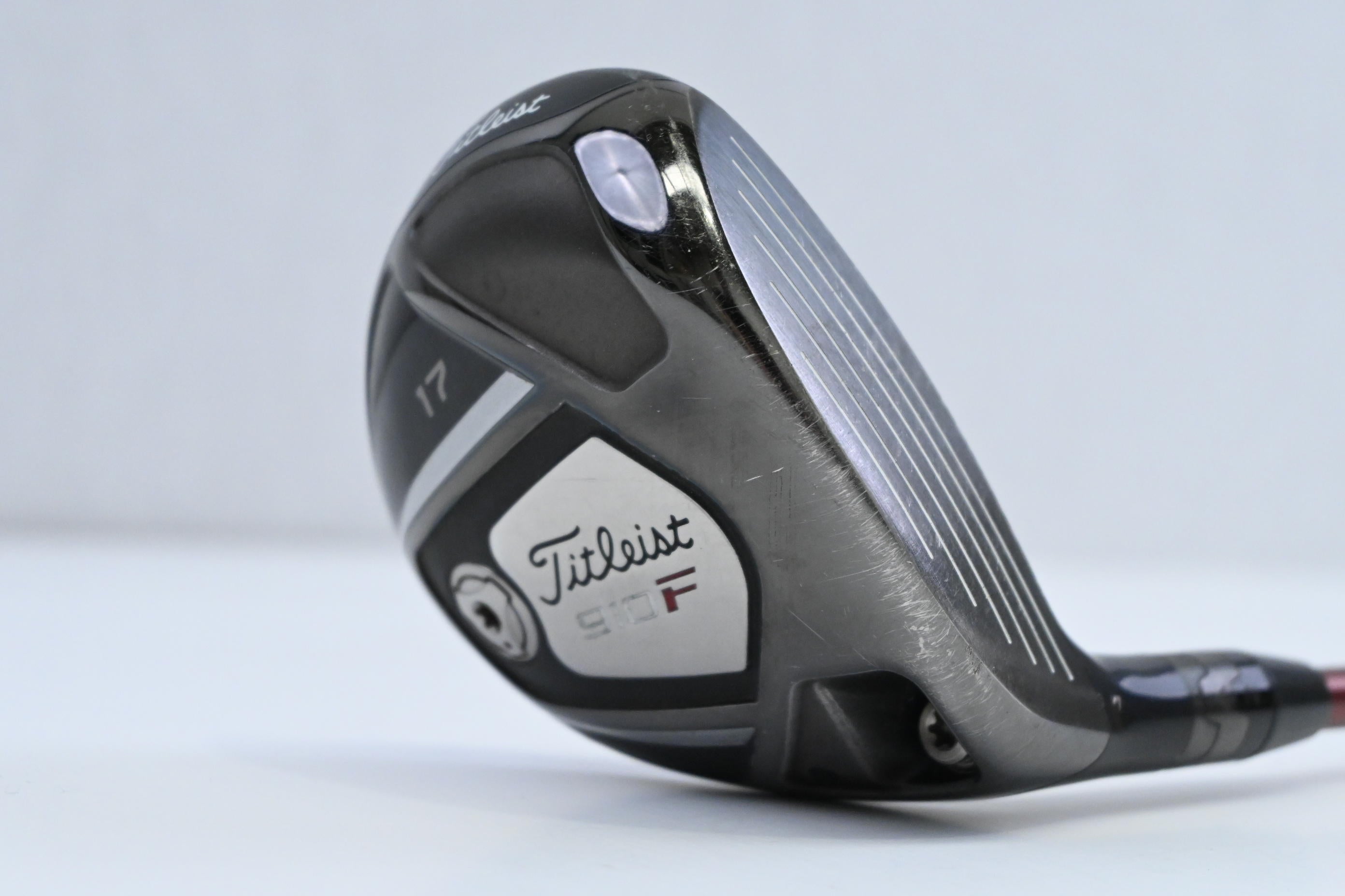 Titleist 910 F #5 Wood / 17 Degree / Regular Flex Diamana Ilima 71 Shaft