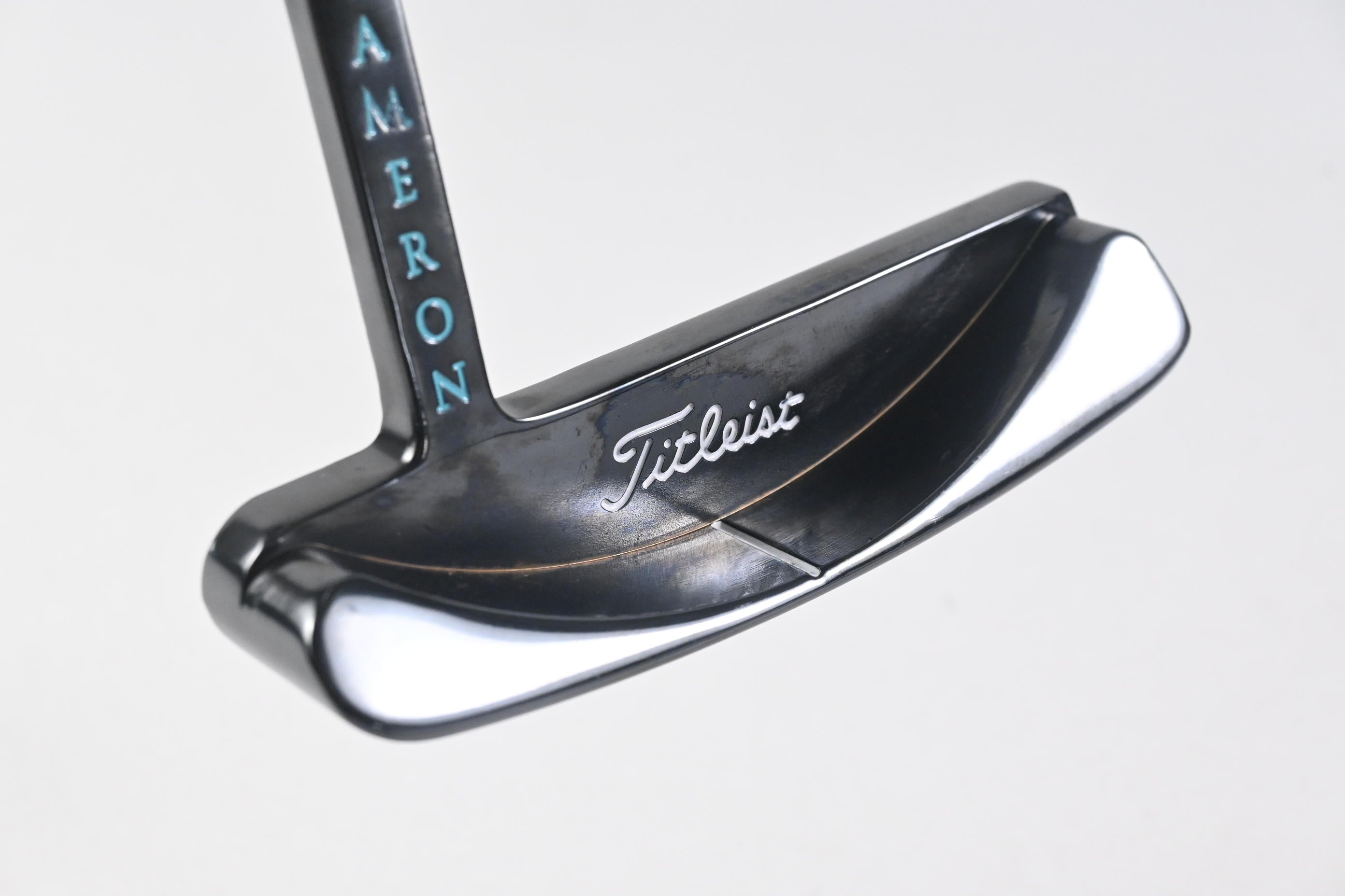 Scotty Cameron Pro Platinum Laguna Mid Slant Putter / 34 Inch / Refurbished