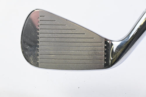Wilson Staff Model Blade 2019 #4 Iron / 23 Degree / Stiff Flex Dynamic Gold S300