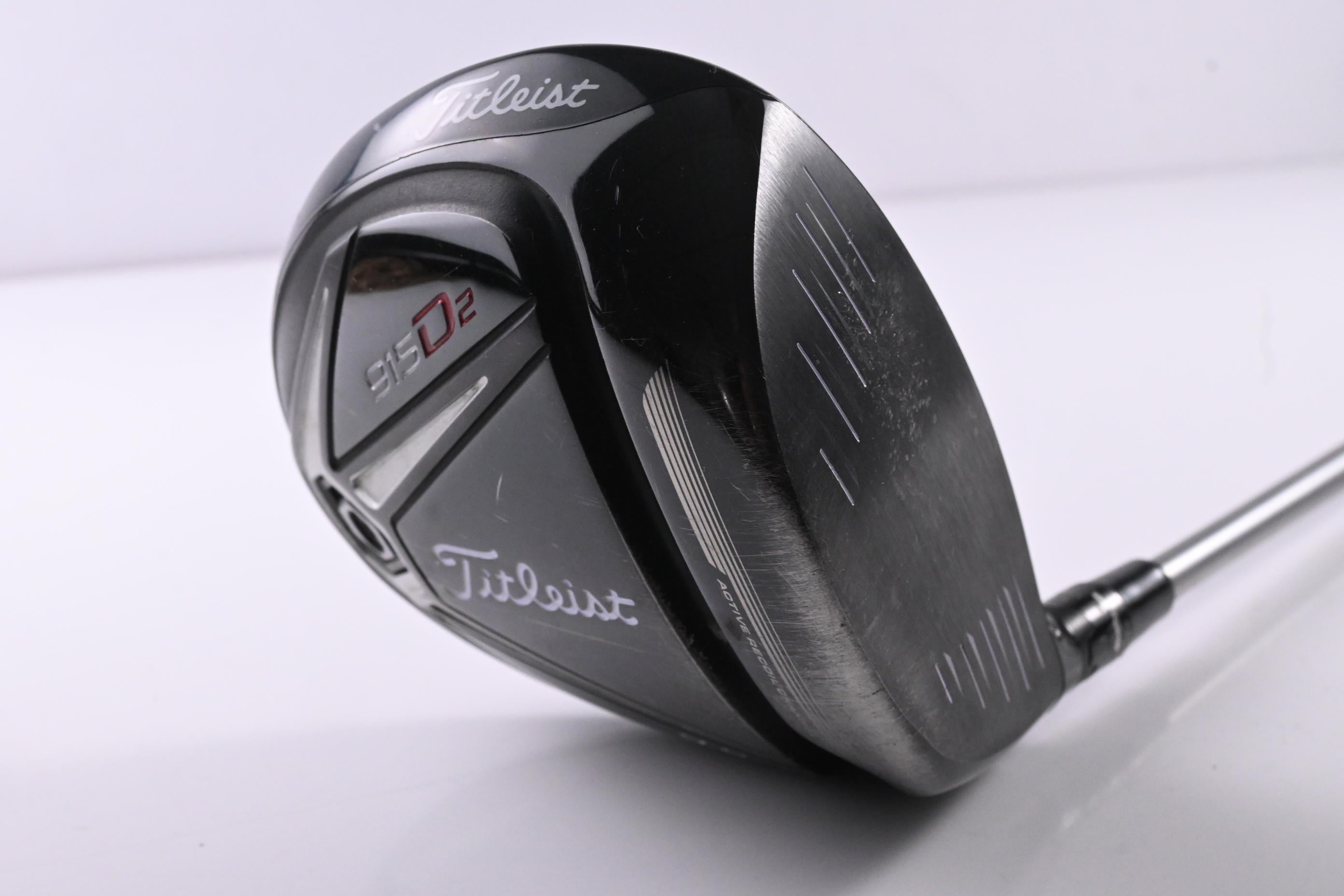 Titleist 915 D2 Driver / 9.5 Degree / Stiff Flex Diamana S+60 Shaft