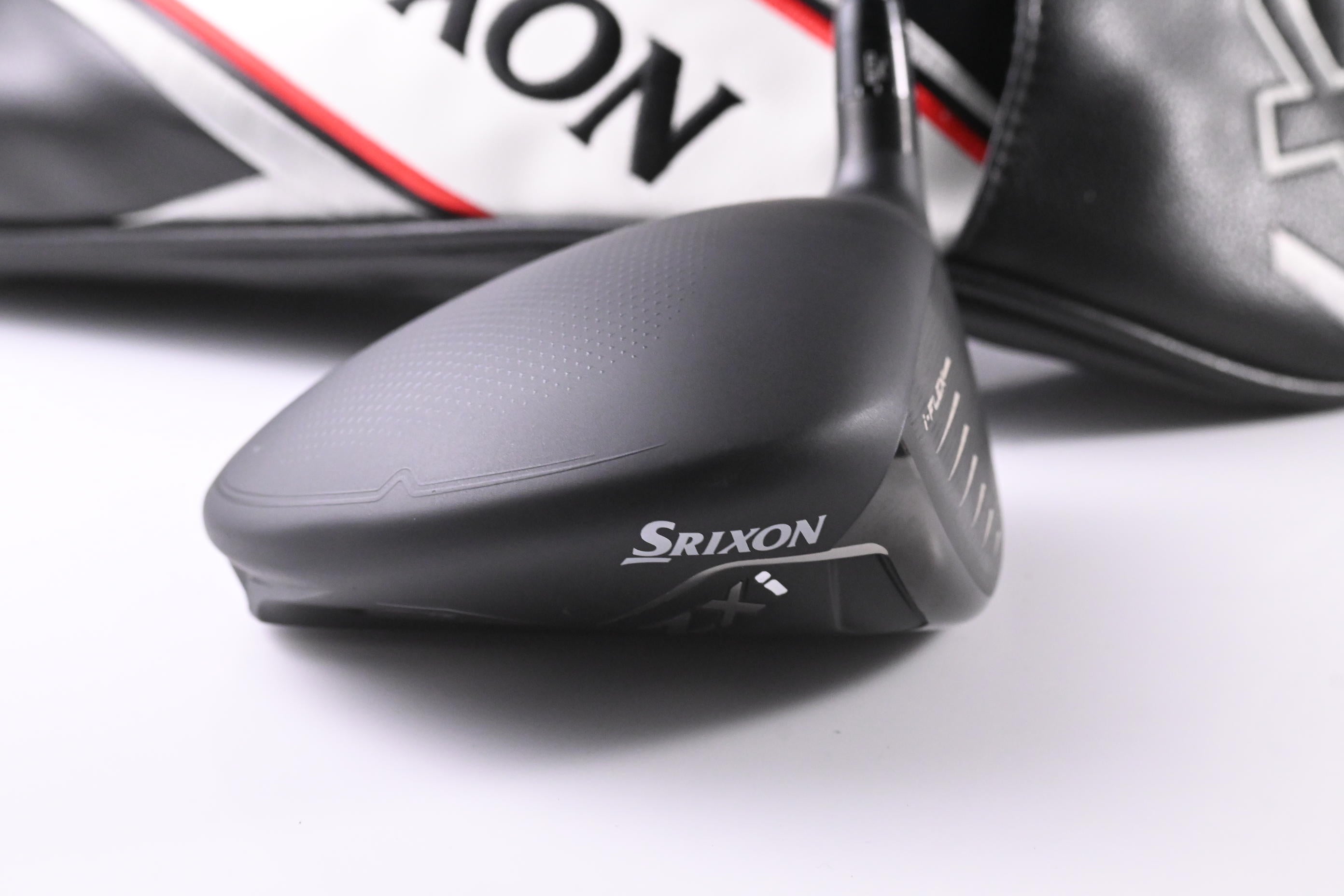 Srixon ZXi Driver / 10.5 Degree / Regular Flex Fujikura Ventus TR Blue 6 Shaft