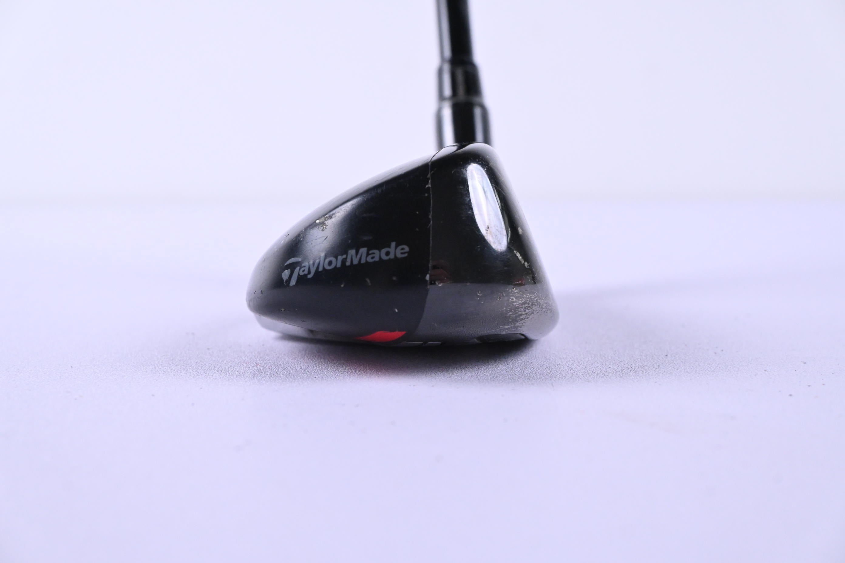 Taylormade Stealth Plus #3 Hybrid / 19.5 Degree / Stiff Flex Smoke Red RDX Shaft