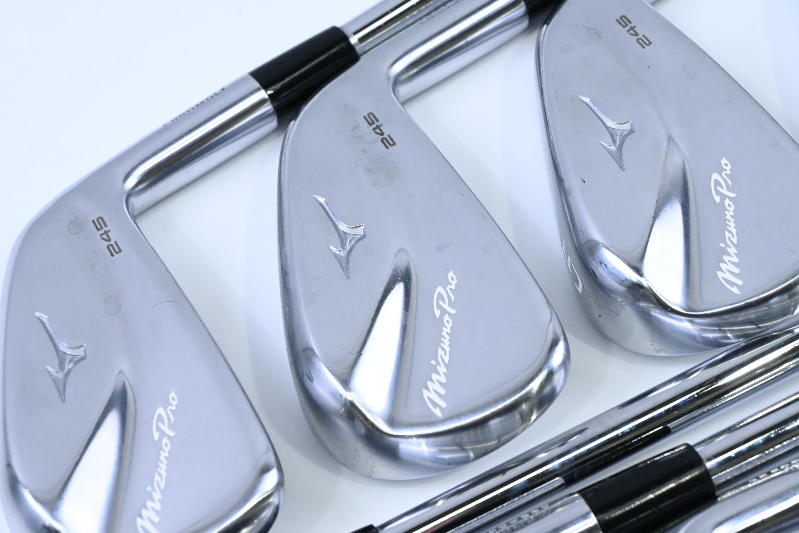 Mizuno Pro 245 Irons / 3-PW+GW / X-Flex Dynamic Gold 120 X100 Shafts