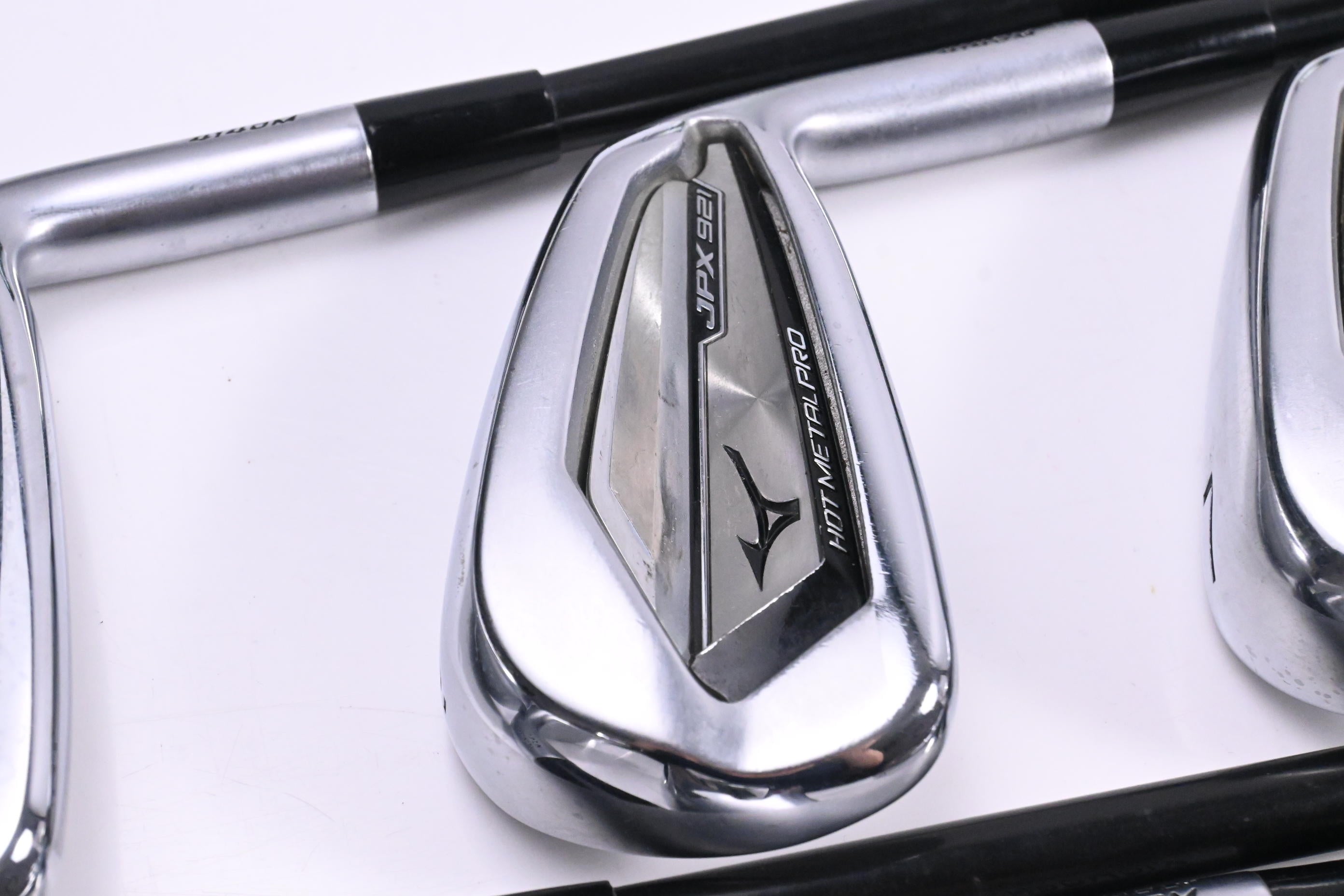 Mizuno JPX 921 Hot Metal Pro Irons / 5-PW / Regular Flex Project X LZ Shafts