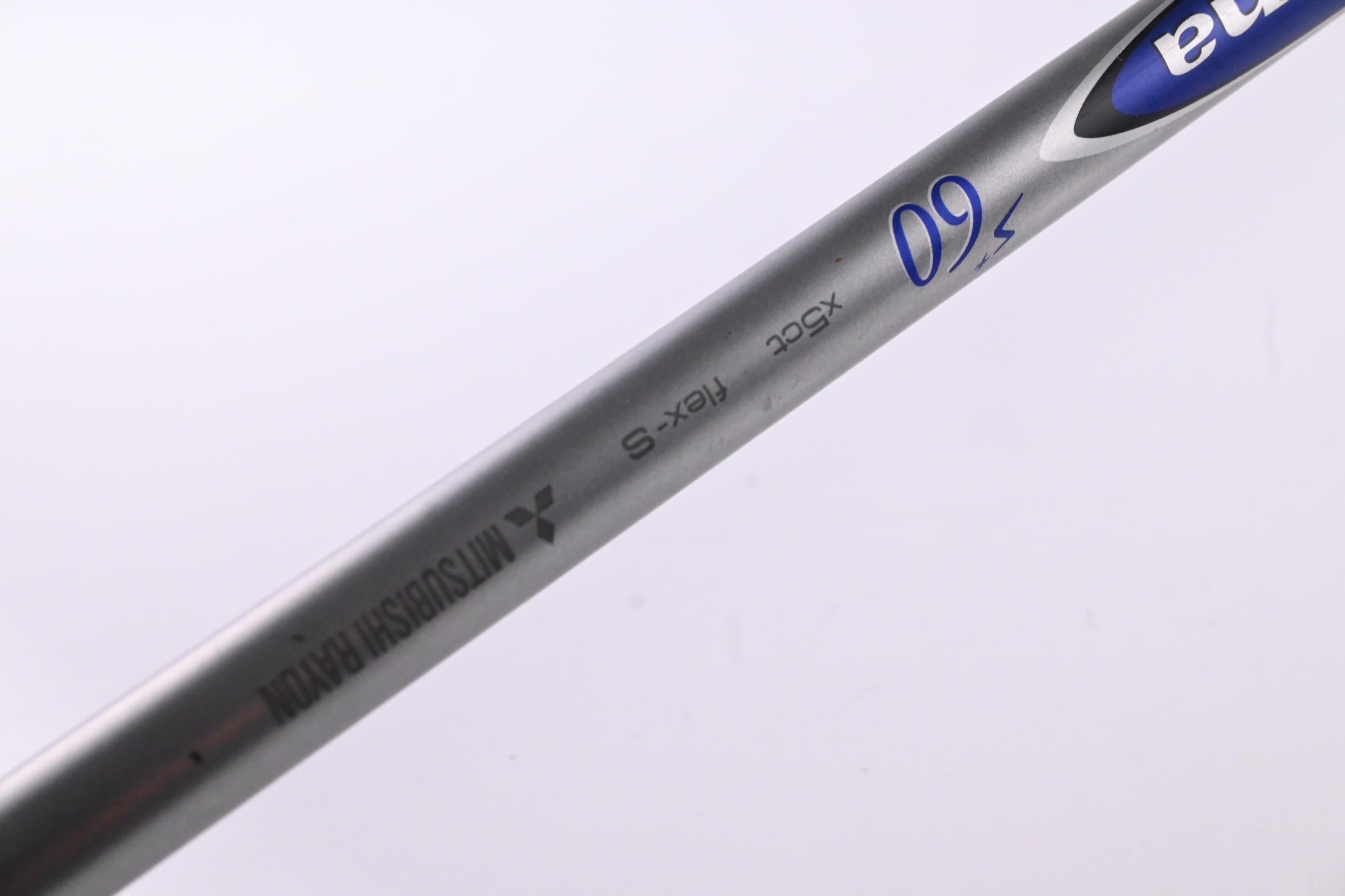 Titleist 915 D2 Driver / 9.5 Degree / Stiff Flex Diamana S+60 Shaft