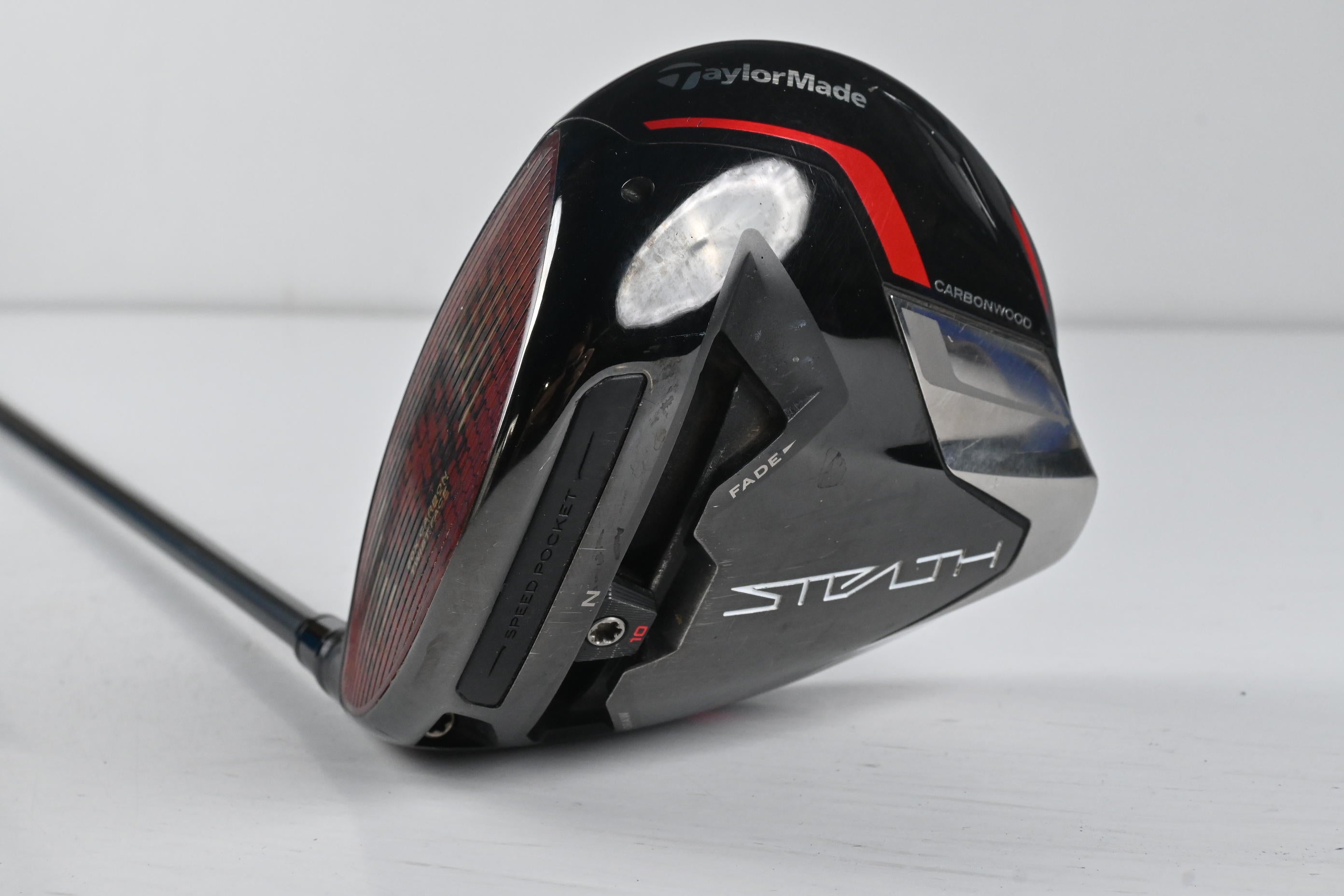 Left Hand Taylormade Stealth Plus Driver / 9 Degree / X-Flex HZRDUS Smoke 70