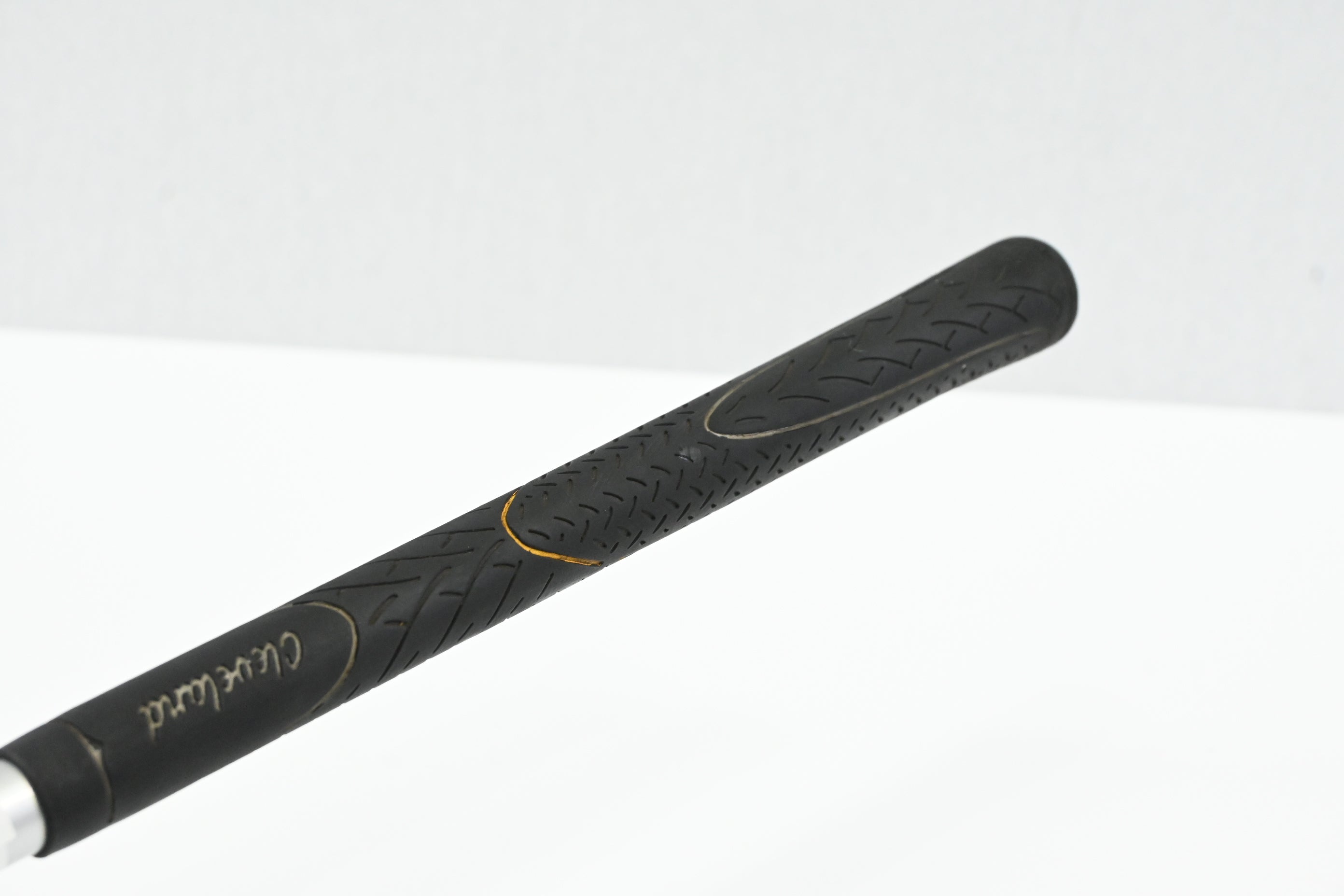 Left Hand Cleveland HiBore #3 Hybrid / 22 Degree / Regular Flex Hi Bore 83 Shaft