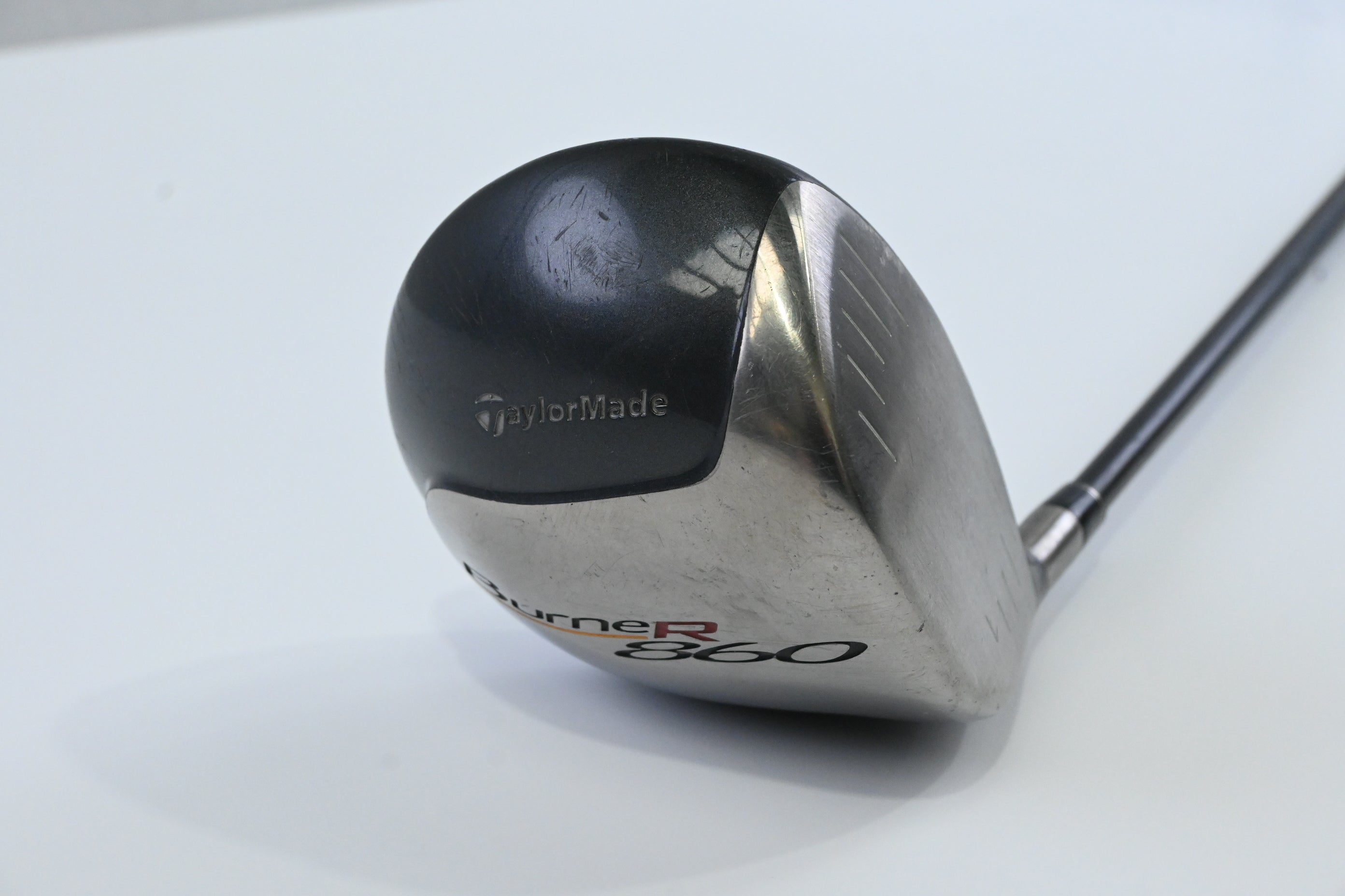 Taylormade Burner 860 Driver / 10.5 Degree / Regular Flex Burner Lite 60 Shaft