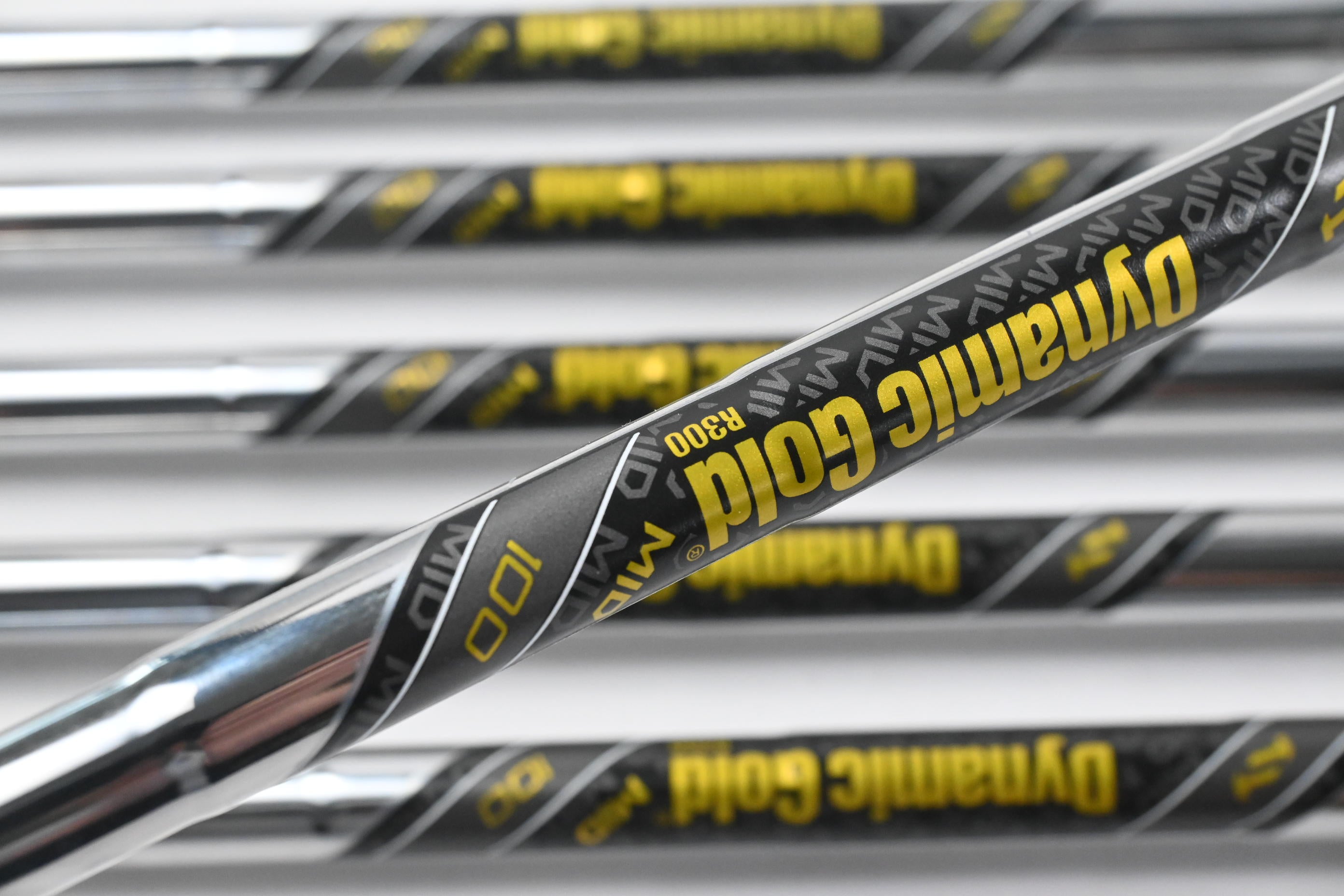 Srixon ZXi5 Irons / 5-PW / Regular Flex Dynamic Gold 100 R300 Shafts
