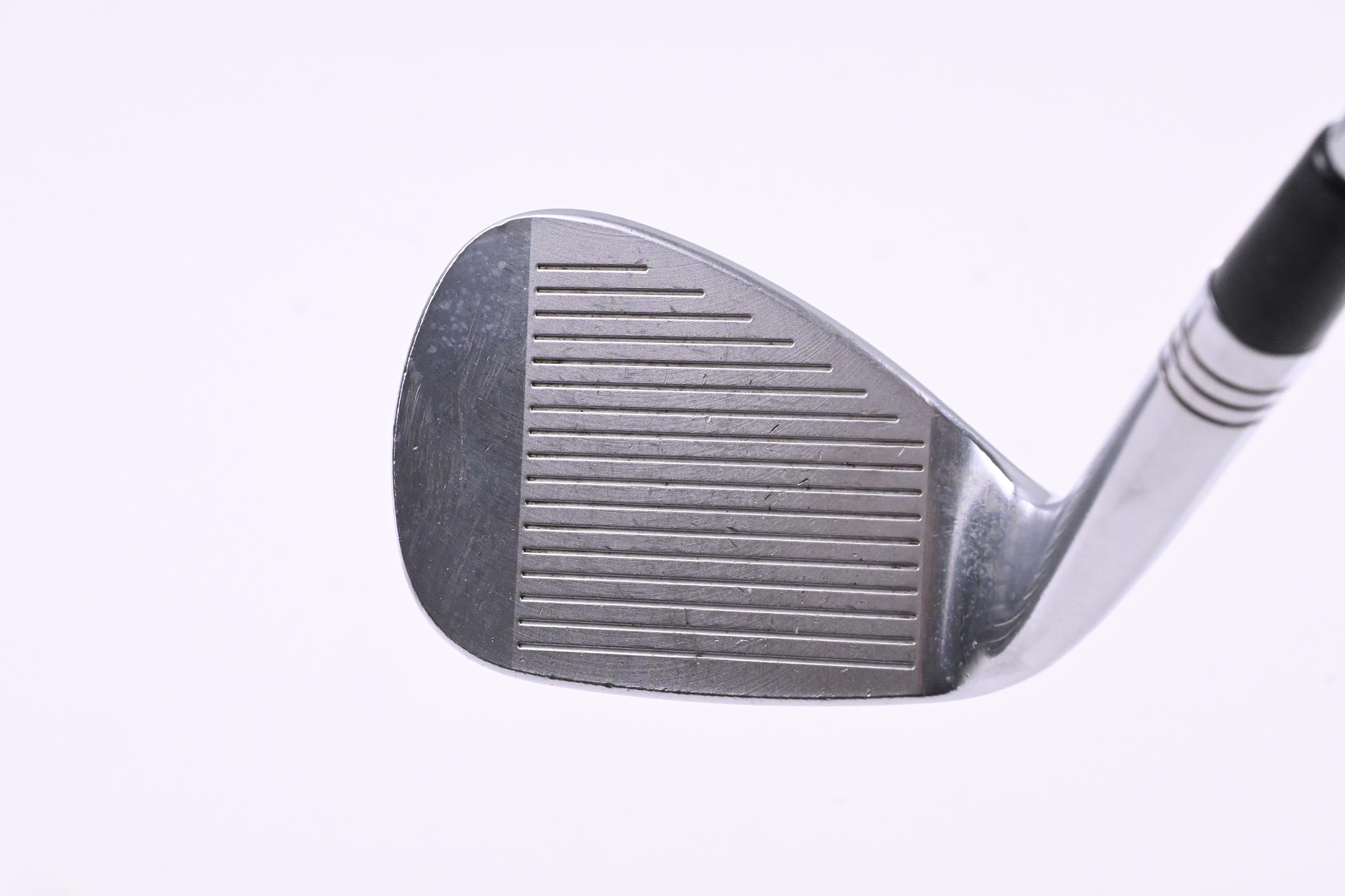 Taylormade Milled Grind Sand Wedge / 54 Degree / Wedge Flex Dynamic Gold Shaft