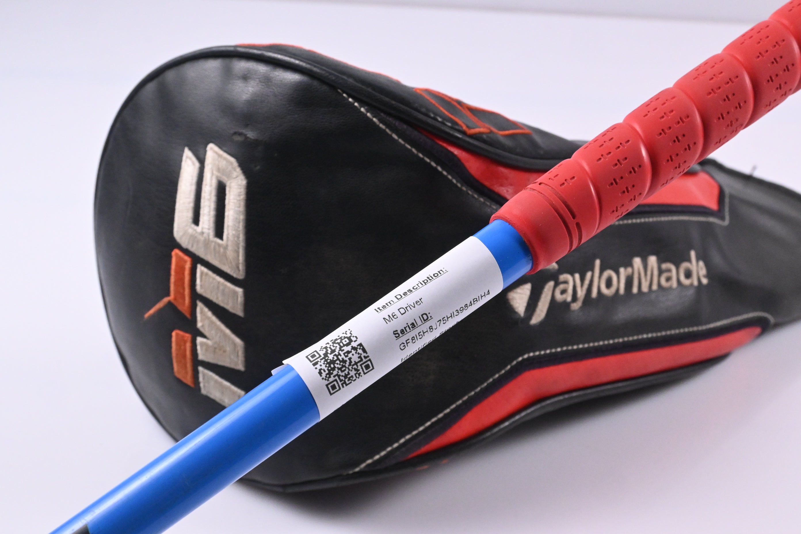 Left Hand Taylormade M6 Driver / 10.5 Degree / Regular Flex Fujikura Pro 53