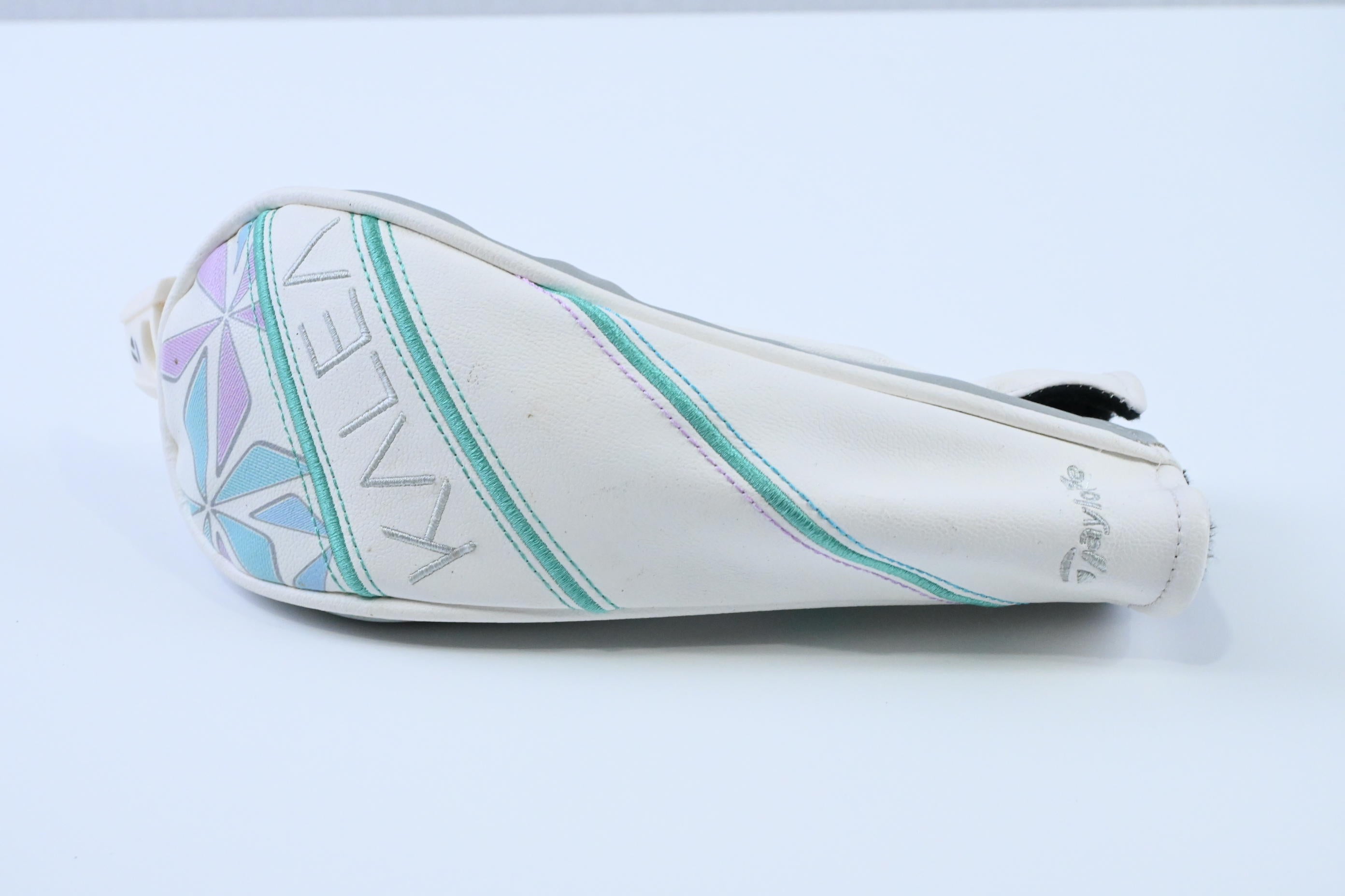 Ladies Taylormade Kalea #5 Hybrid / 26 Degree / Ladies Flex Kalea 45 Shaft