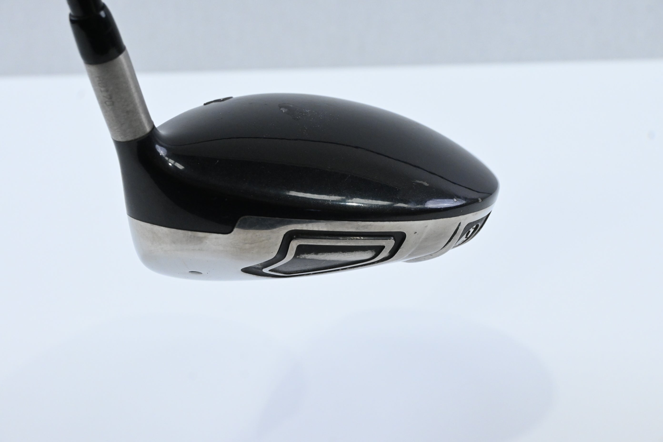 Titleist 909 D3 Driver / 9.5 Degree / Stiff Flex Aldila Voodoo Shaft