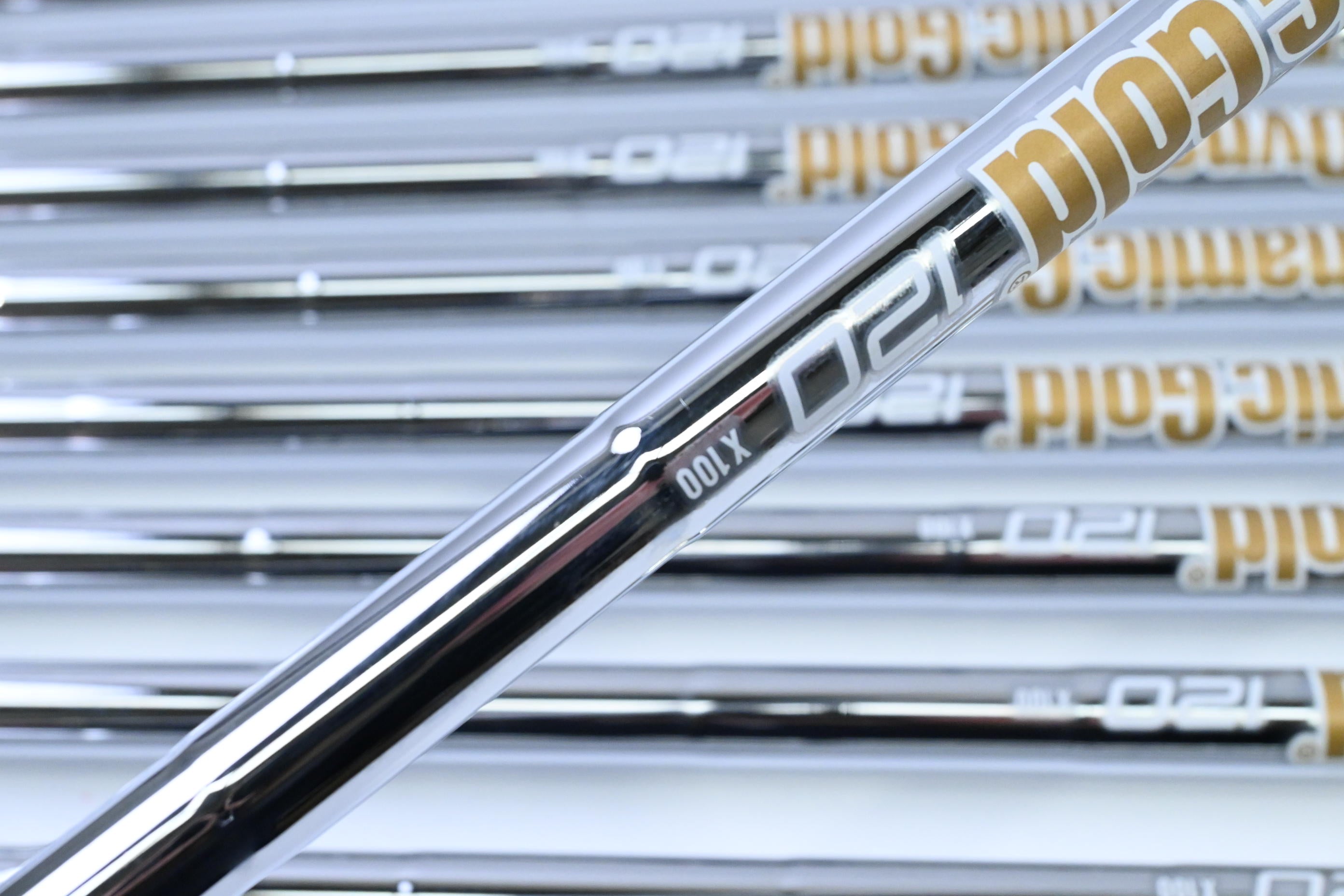 Mizuno Pro 245 Irons / 3-PW+GW / X-Flex Dynamic Gold 120 X100 Shafts
