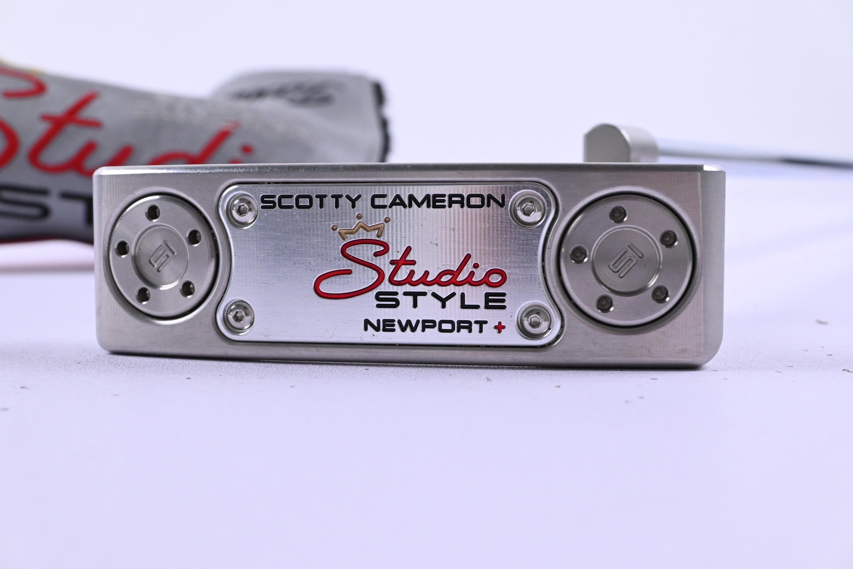 Scotty Cameron 2025 Studio Style Newport+ Putter / 34 Inch