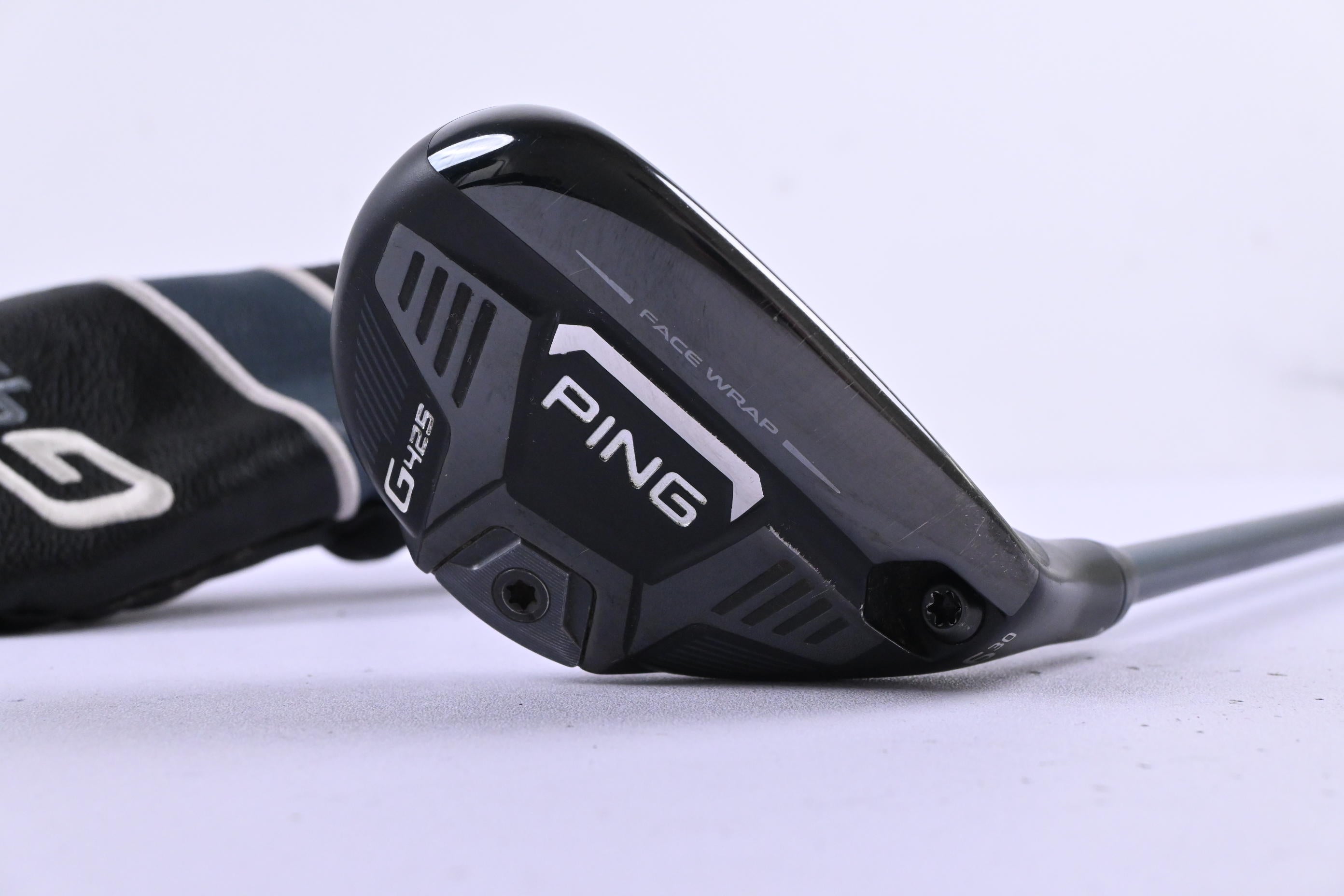 Ping G425 #6 Hybrid / 30 Degree / Senior Flex Ping Alta CB Slate 70 Shaft