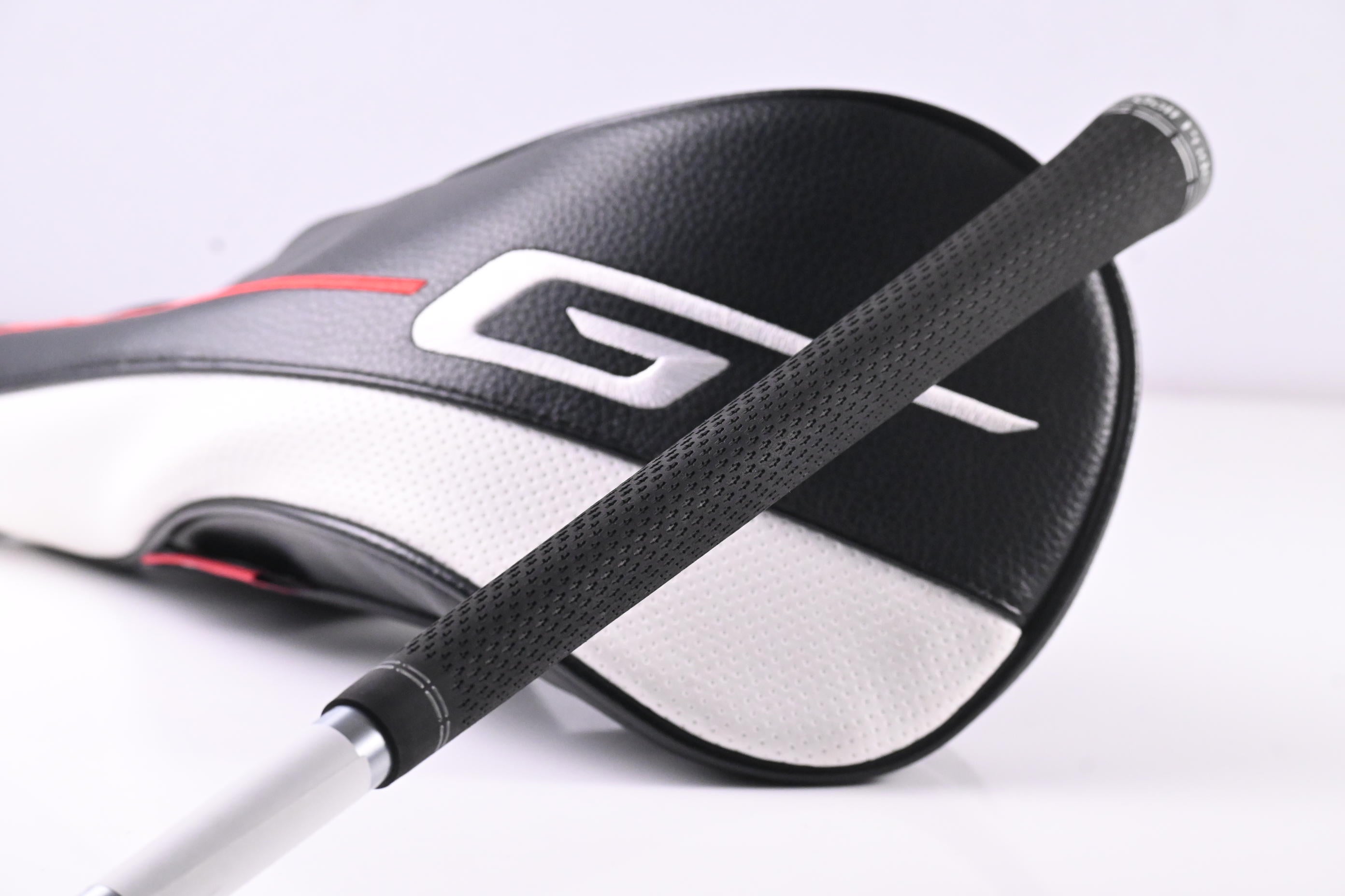 Titleist GT1 Driver / 10 Degree / Regular Flex Fujikura Air Speeder 40 Shaft