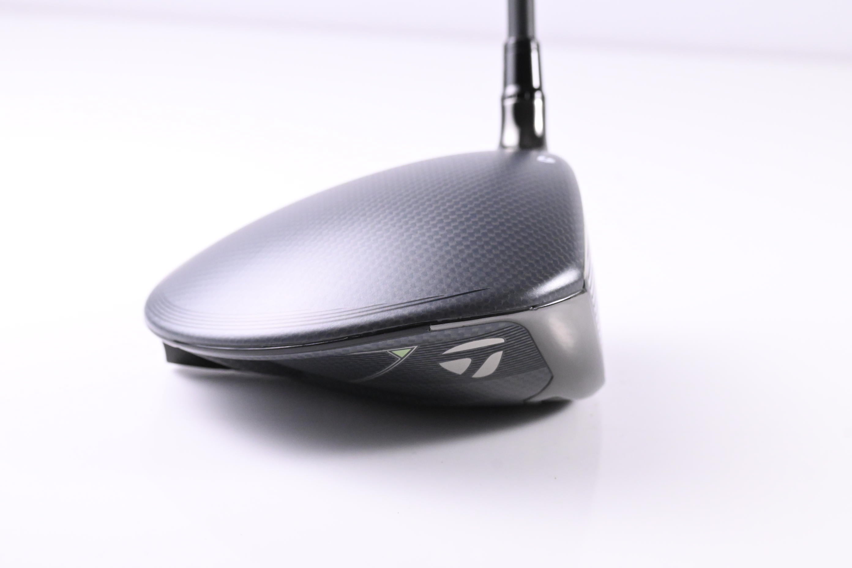 Taylormade Qi35 Driver / 9 Degree / Regular Flex Vanquish 5 Shaft
