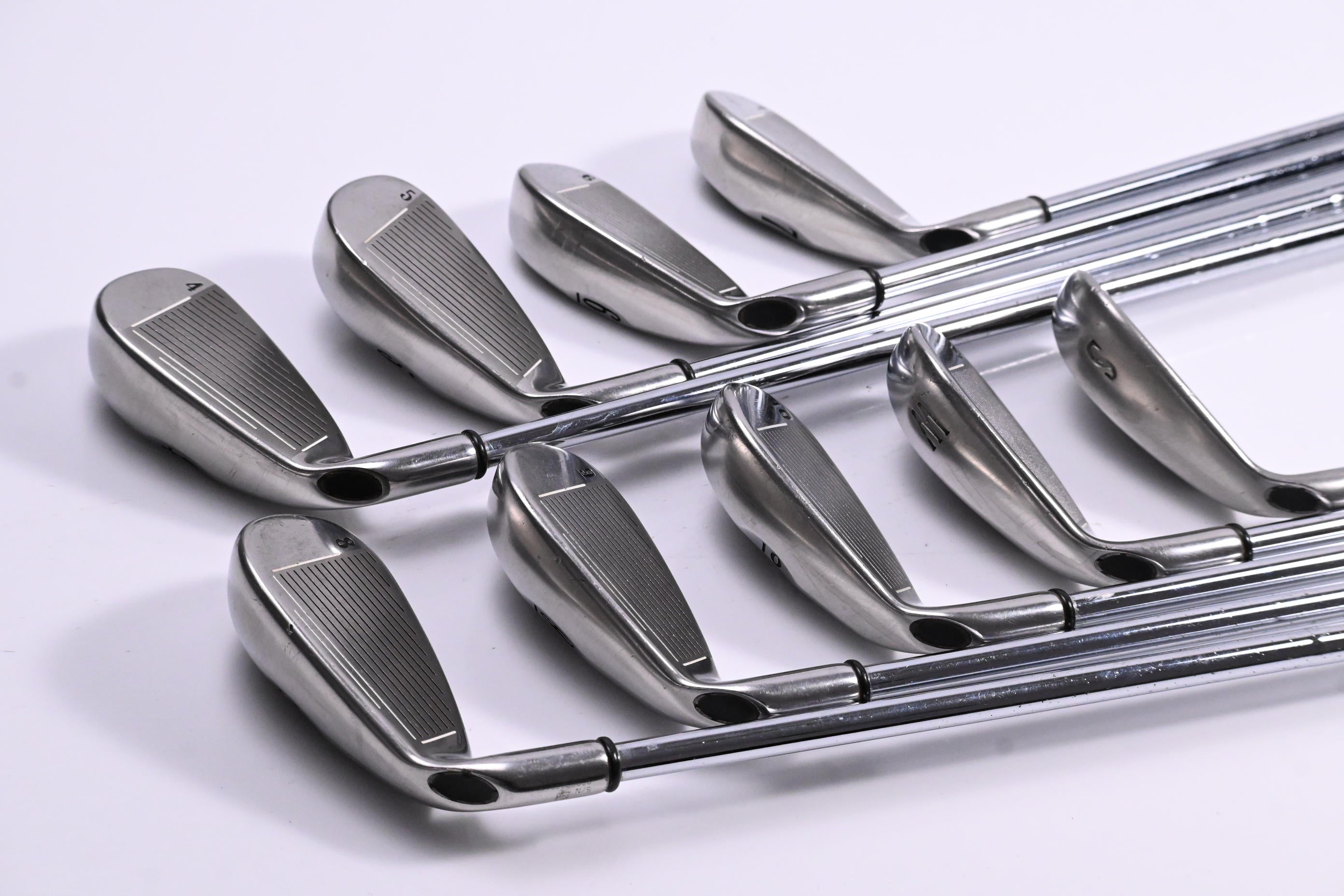 Callaway Big Bertha 2002 Irons / 4-PW+GW+SW / Uniflex Callaway Steel Shafts