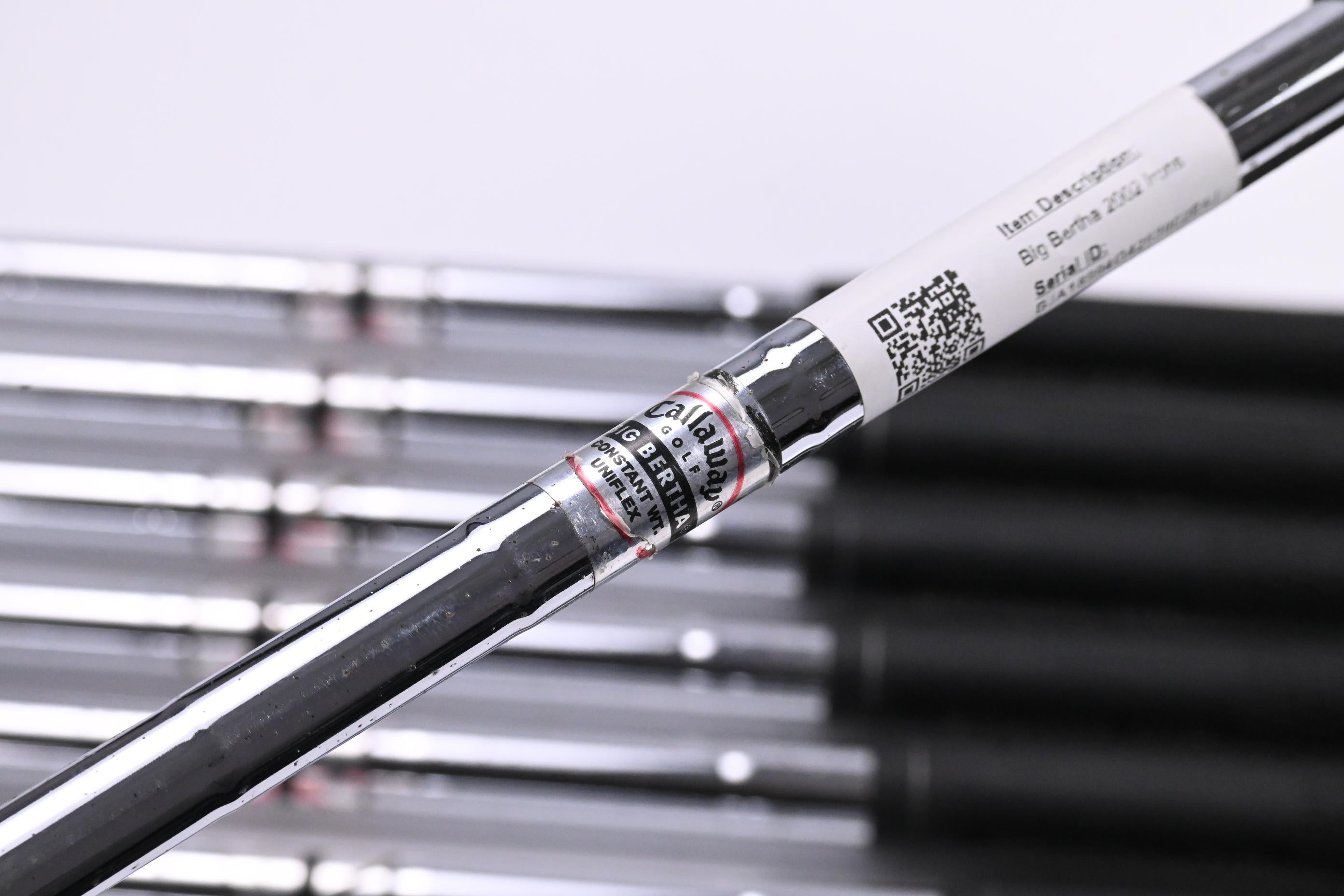 Callaway Big Bertha 2002 Irons / 4-PW+GW+SW / Uniflex Callaway Steel Shafts