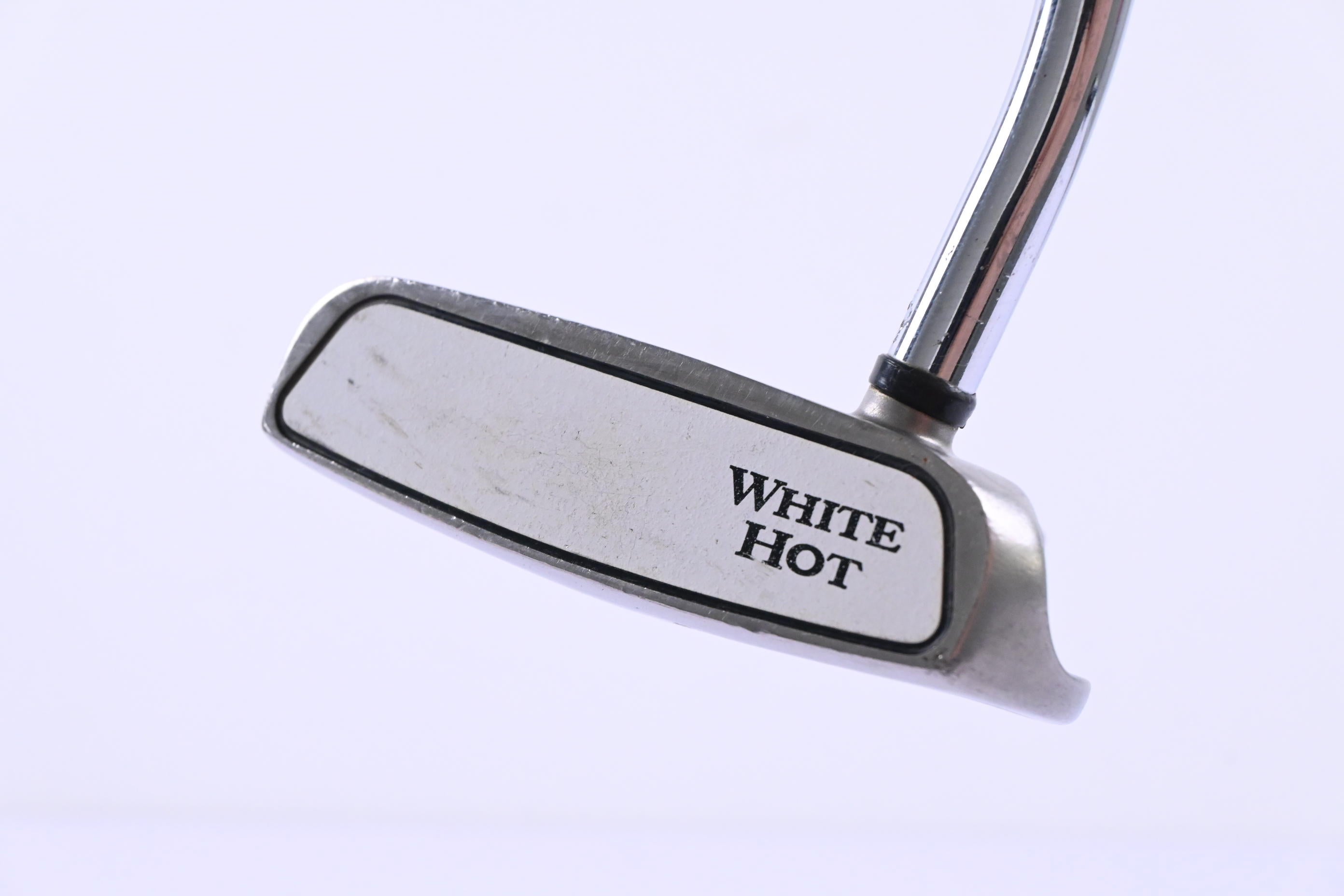 Odyssey White Hot 2-Ball Putter / 33 Inch