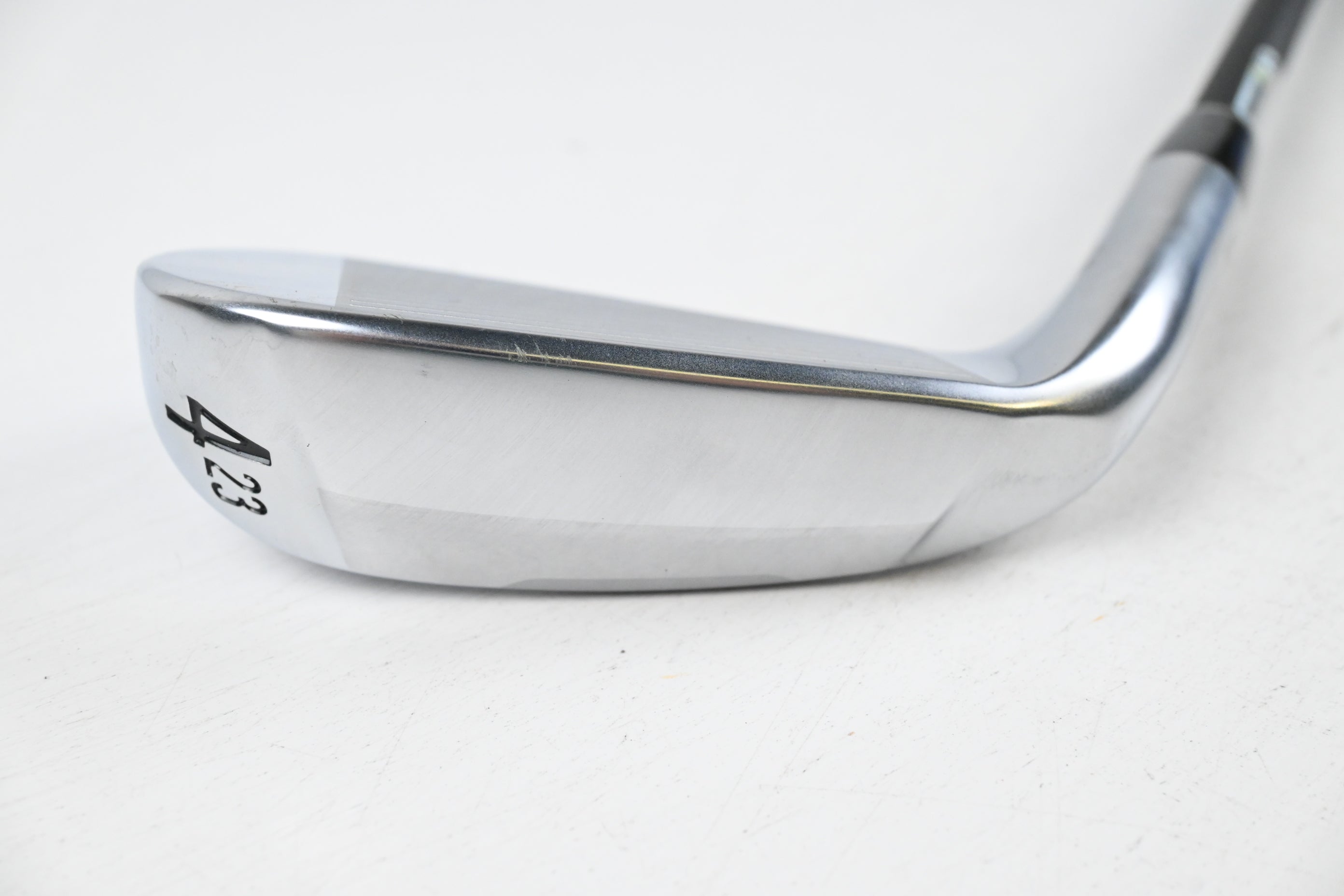 Srixon ZXiU Utility #4 Iron / 23 Degree / Stiff Flex MMT 80 Shaft