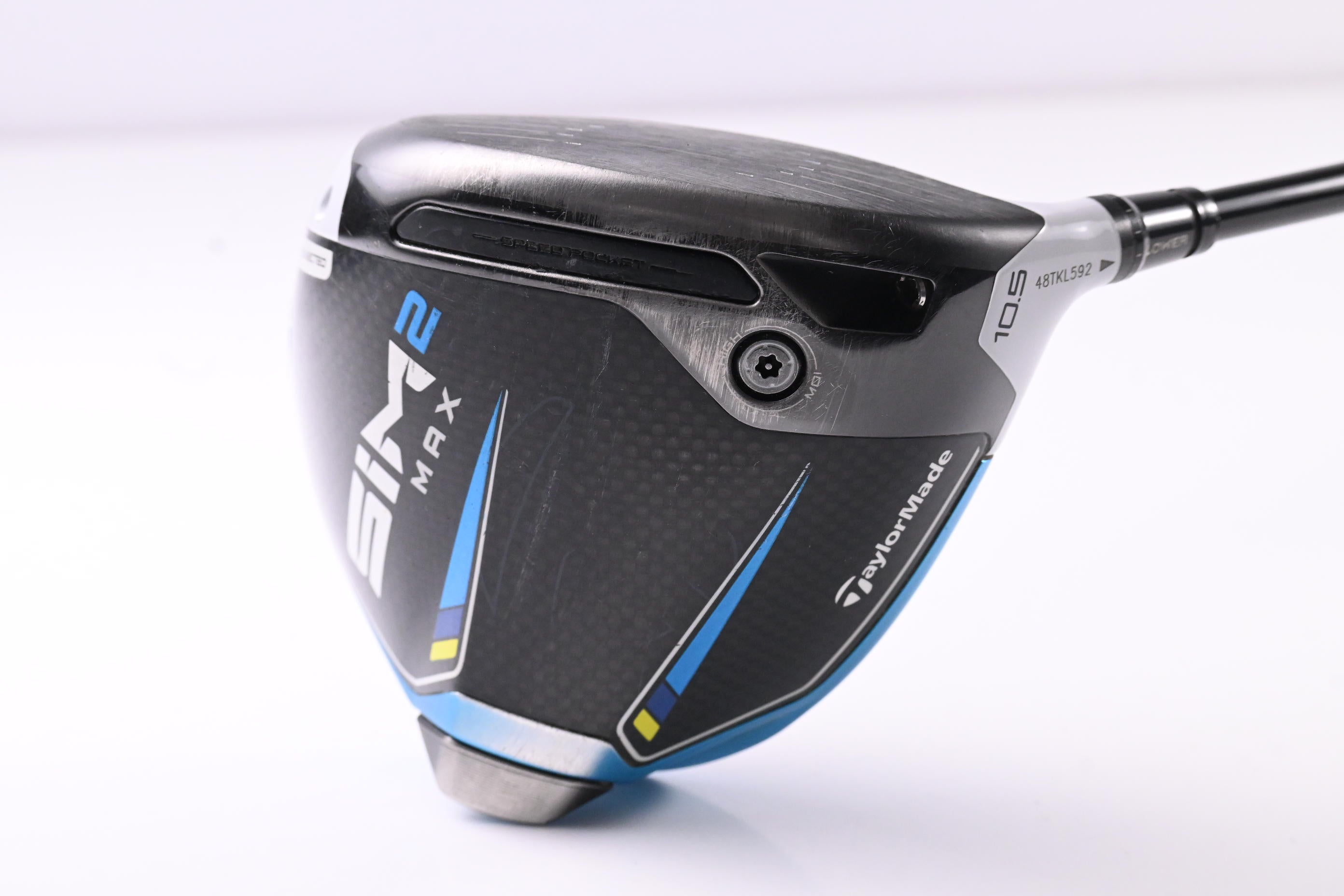Taylormade SIM2 Max Driver / 10.5 Degree / Regular Flex Graphite Shaft