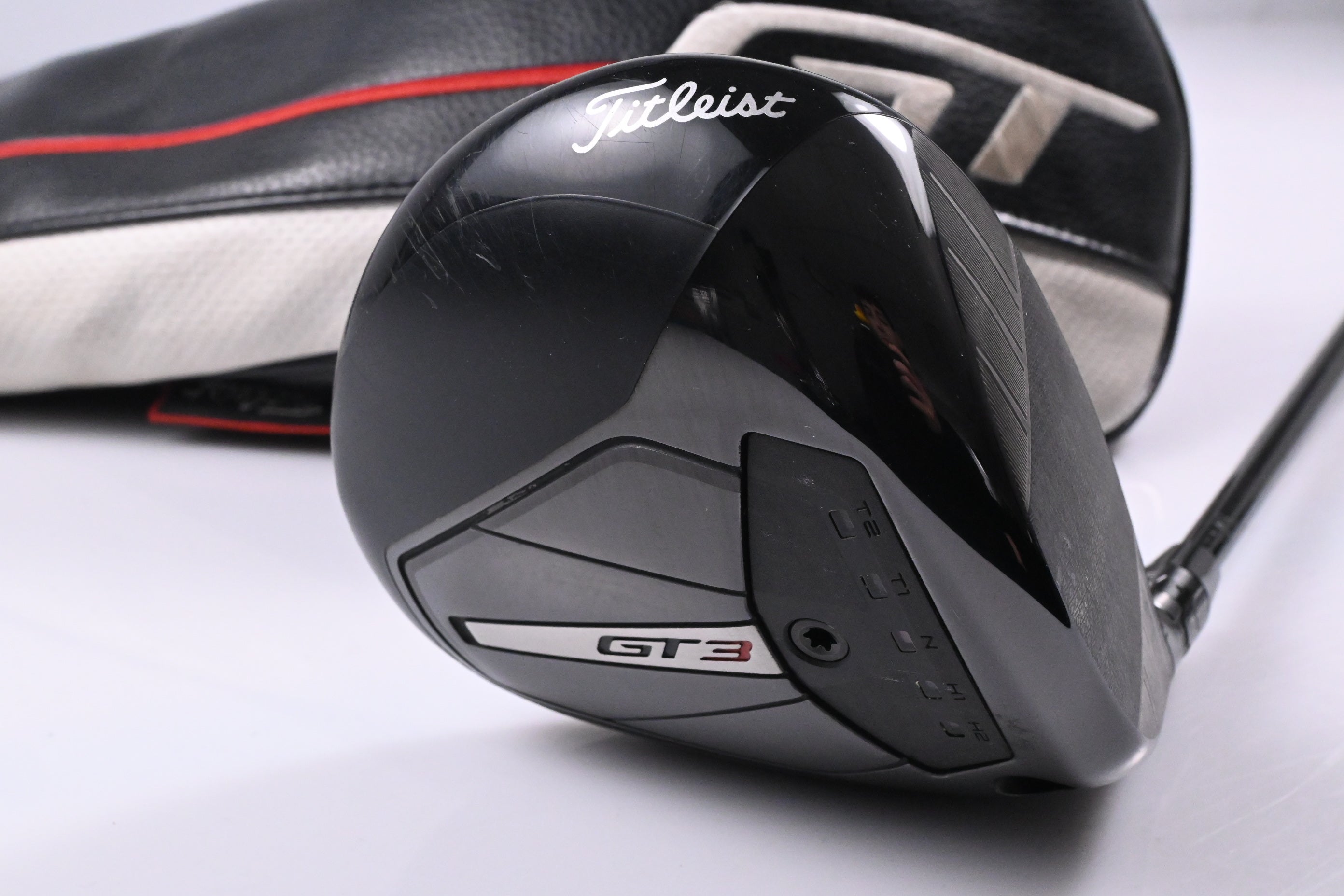 Titleist GT3 Driver / 10 Degree / X-Flex Kai'li White 60 Shaft