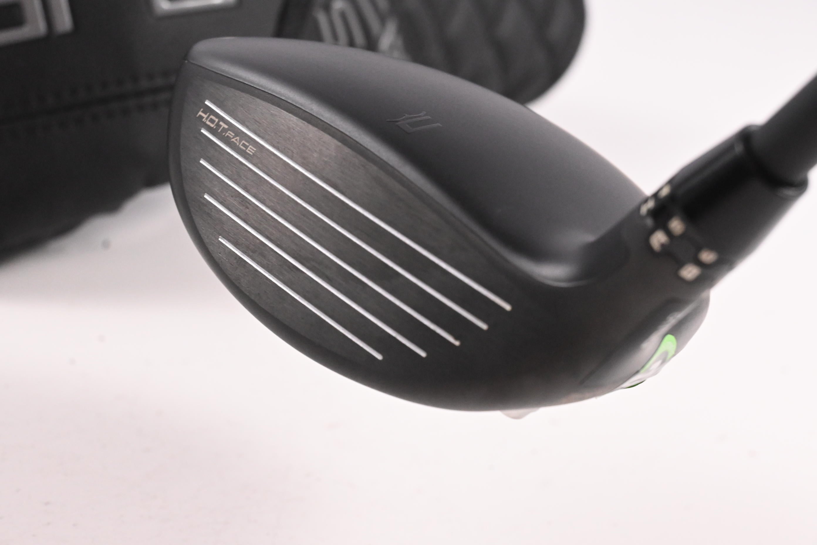 Cobra DS-Adapt Max #3 Wood / 15.5 Degree / Regular Flex Vanquish 4 Shaft