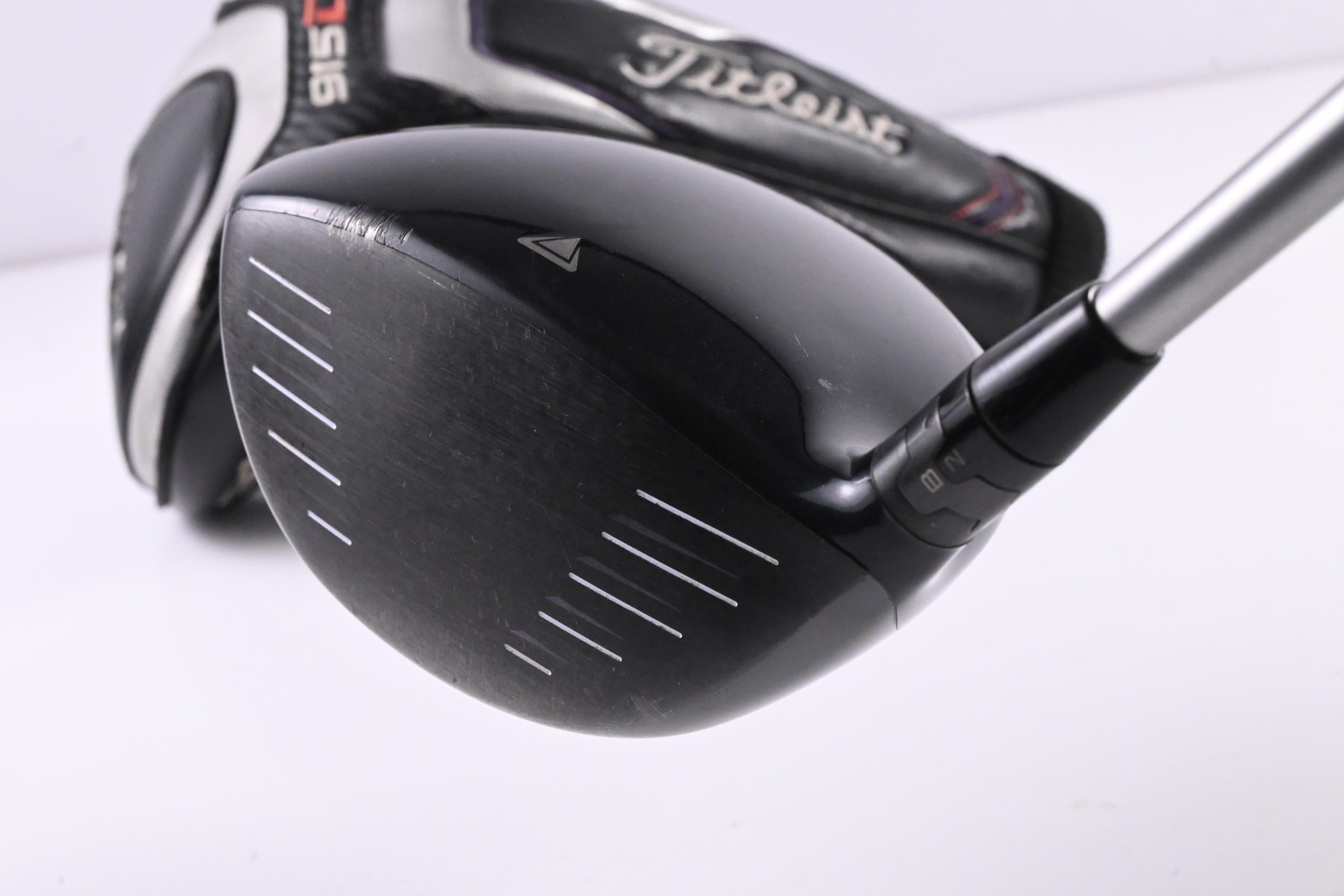Titleist 915 D2 Driver / 9.5 Degree / Stiff Flex Diamana Blue S+ 60 Shaft