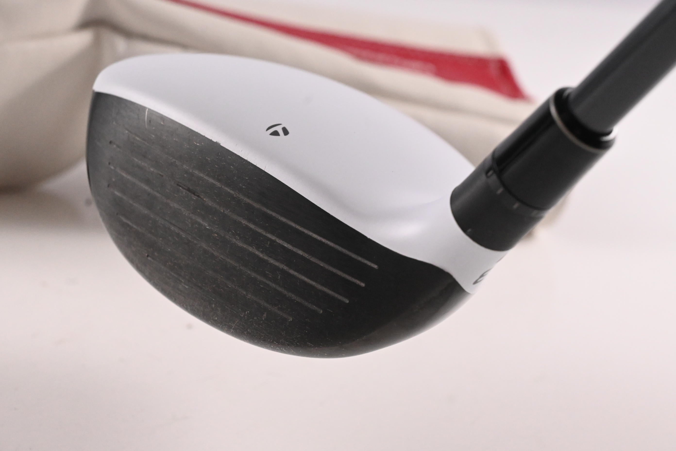 Taylormade R15 #3 Wood / 15 Degree / Stiff Flex Fujikura Speeder Evolution 67