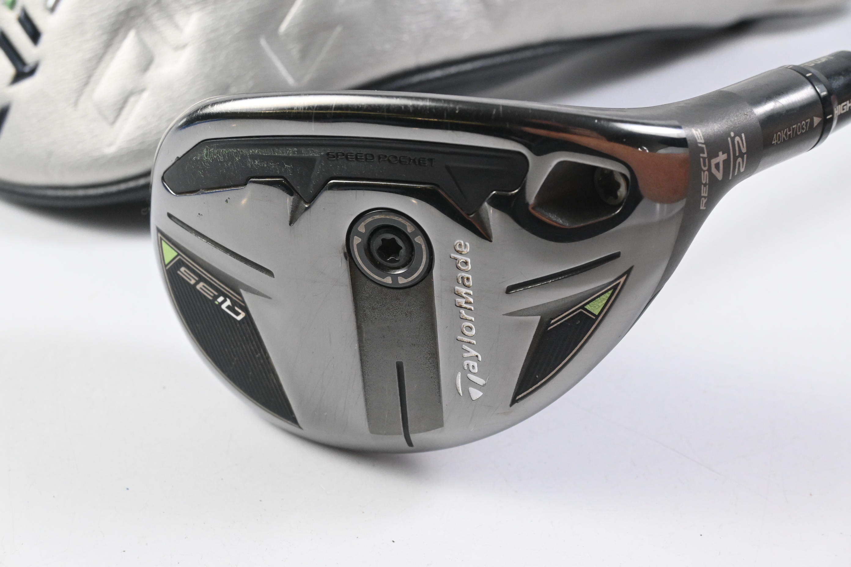 Taylormade Qi35 Max #4 Hybrid / 22 Degree / Stiff Flex Fujikura Ventus Blue 7