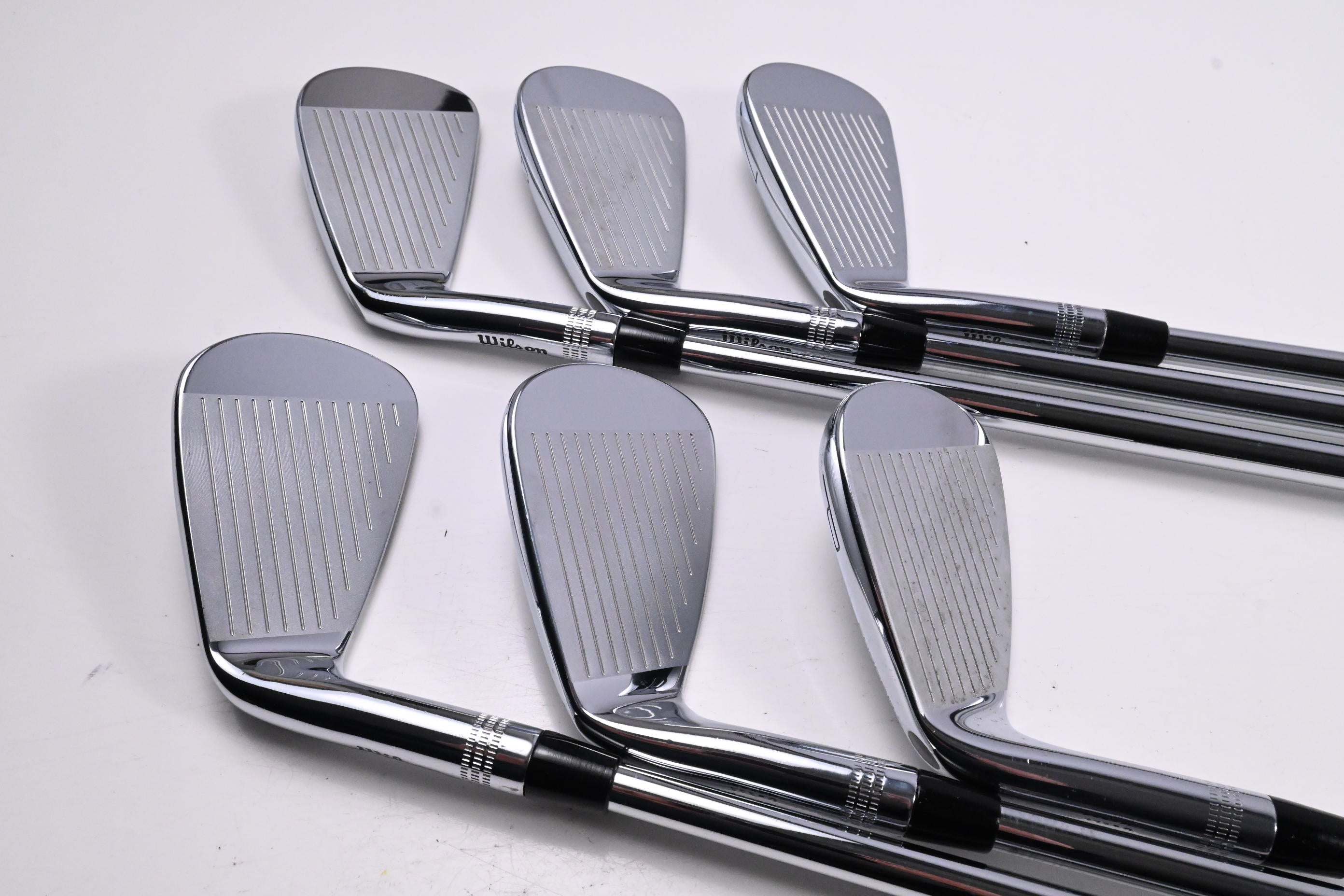 Wilson Staff Model Blade 2024 Irons / 5-PW / X-Flex N.S.PRO Modus3 Tour120
