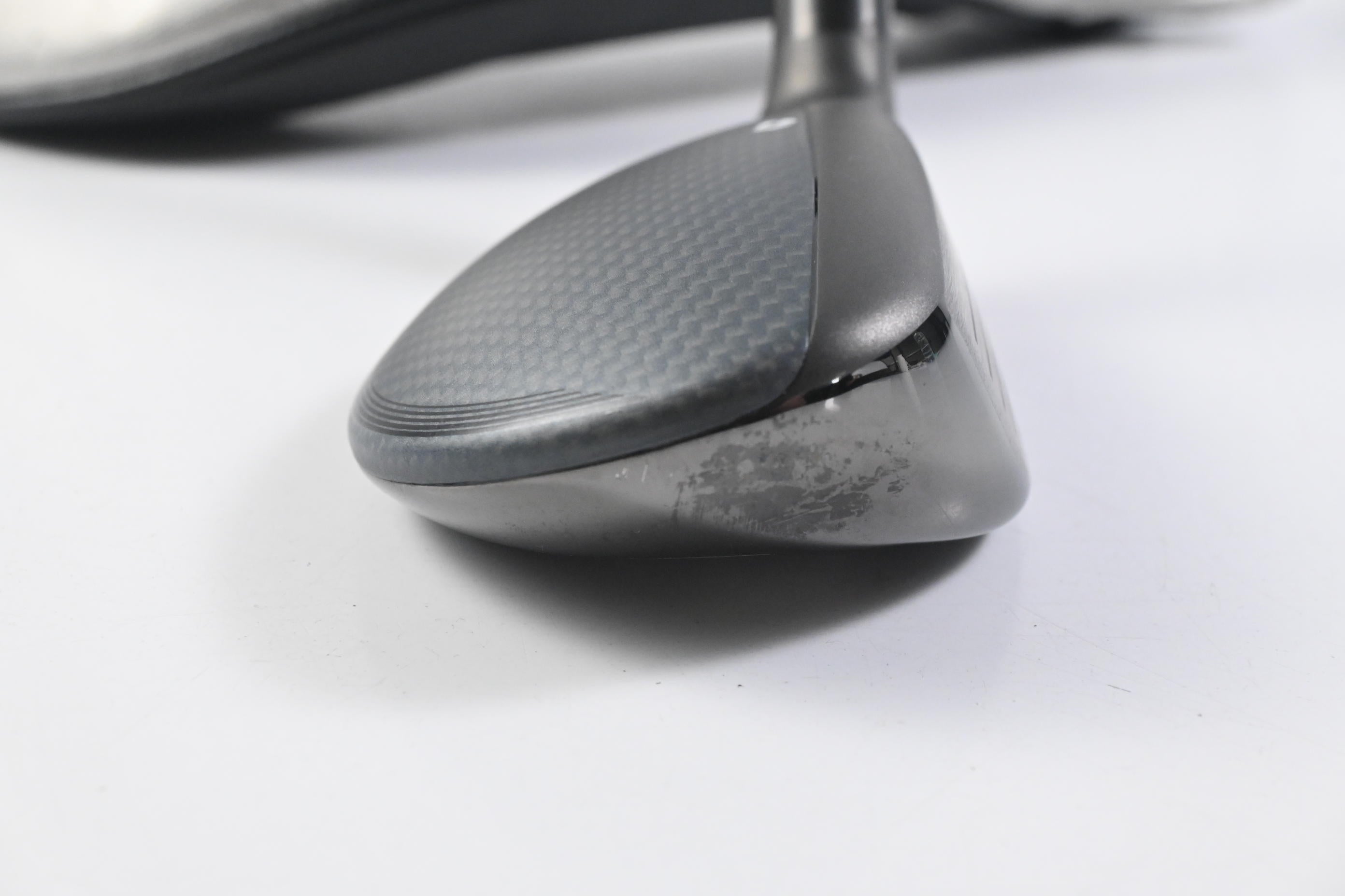 Taylormade Qi35 Max #4 Hybrid / 22 Degree / Stiff Flex Fujikura Ventus Blue 7