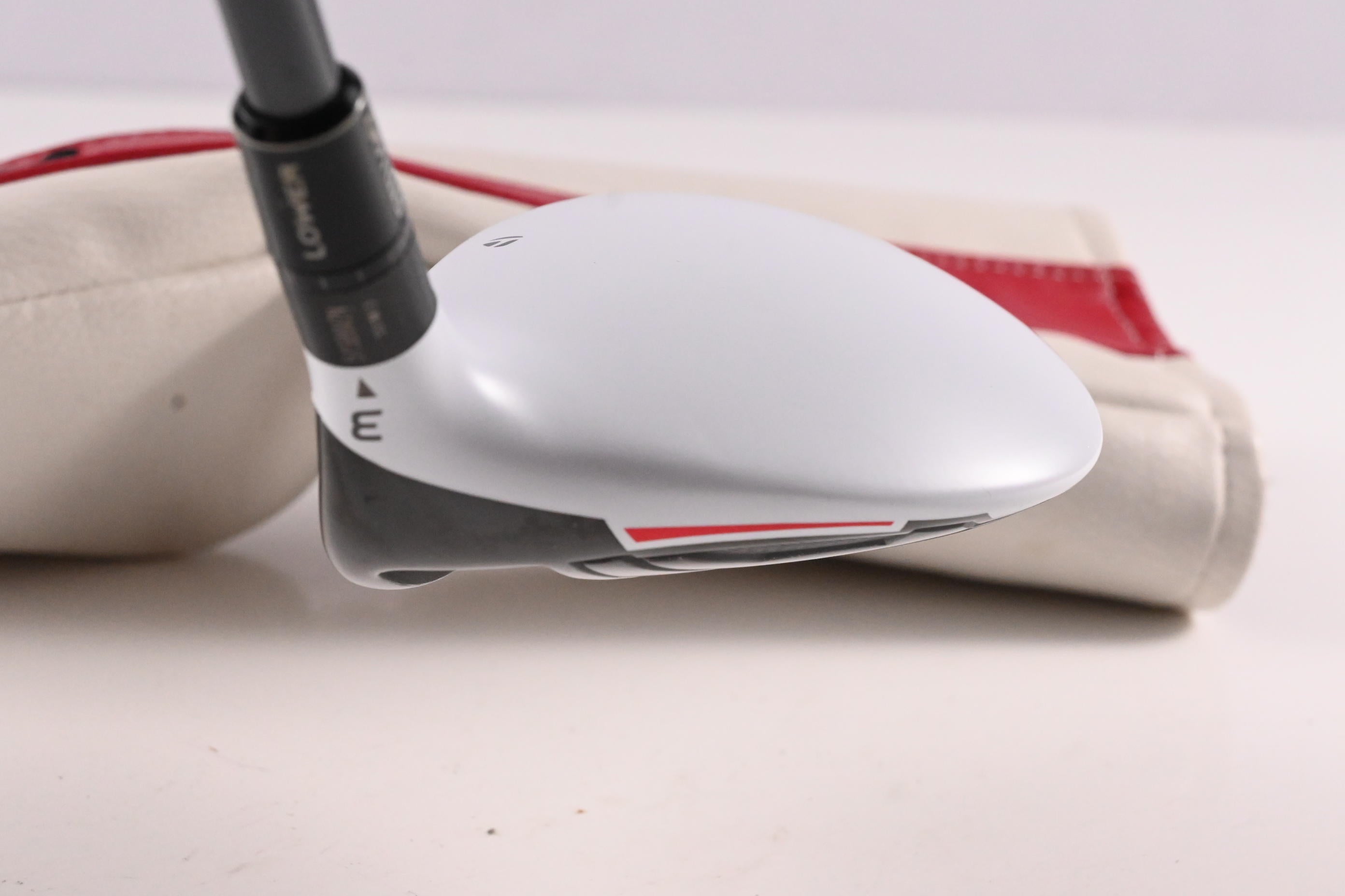 Taylormade R15 #3 Wood / 15 Degree / Stiff Flex Fujikura Speeder Evolution 67