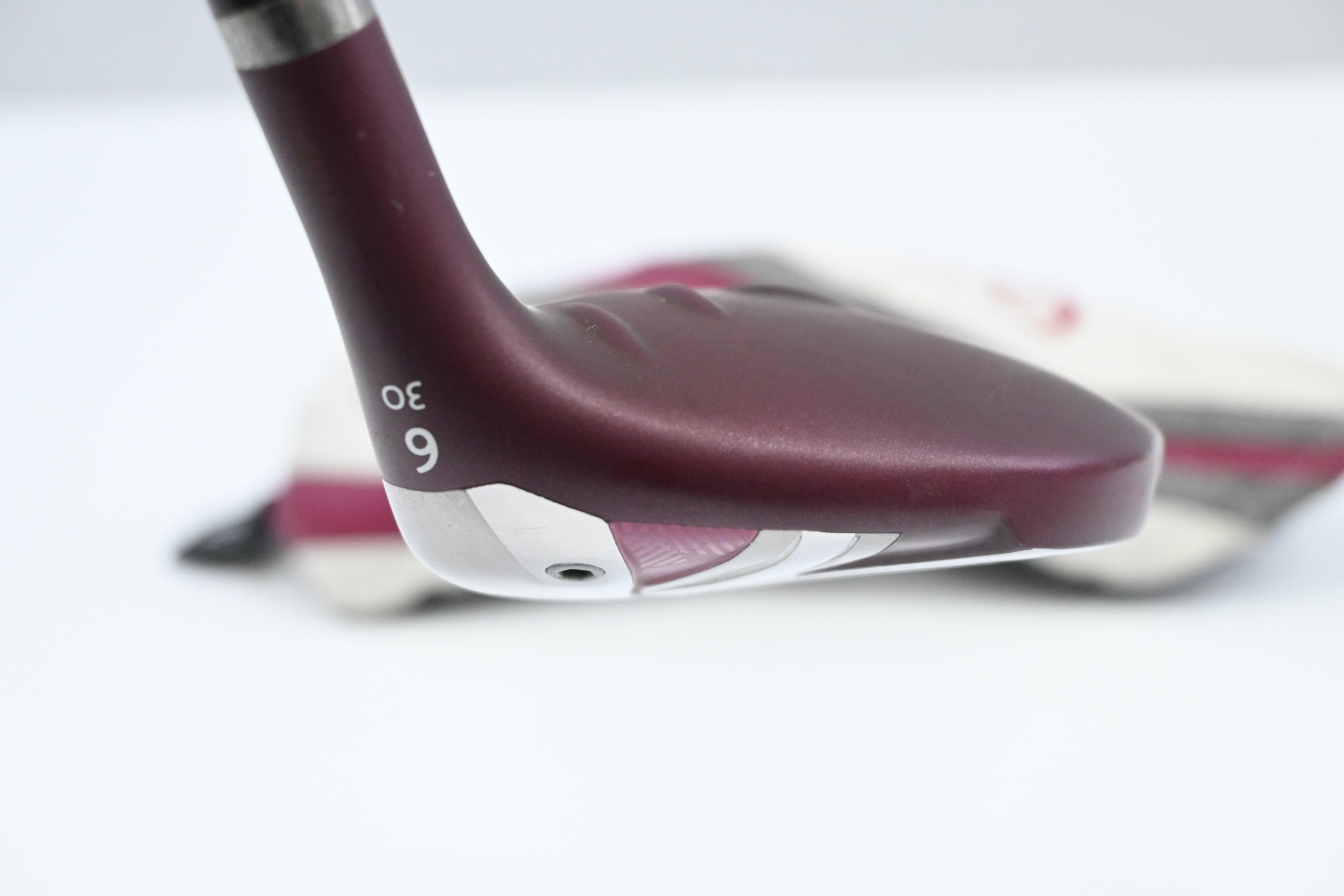 Ladies Ping G Le2 #6 Hybrid / 30 Degree / Ladies Flex Ping ULT 240 Shaft