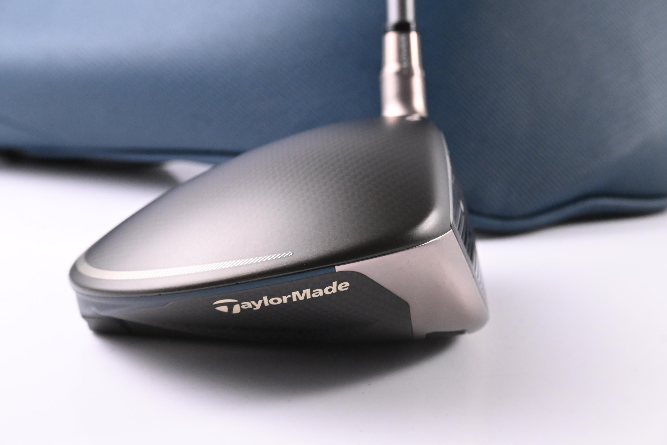 Taylormade Qi4D Max Lite Driver / 12 Degree / Regular Flex REAX Blue 40 Shaft