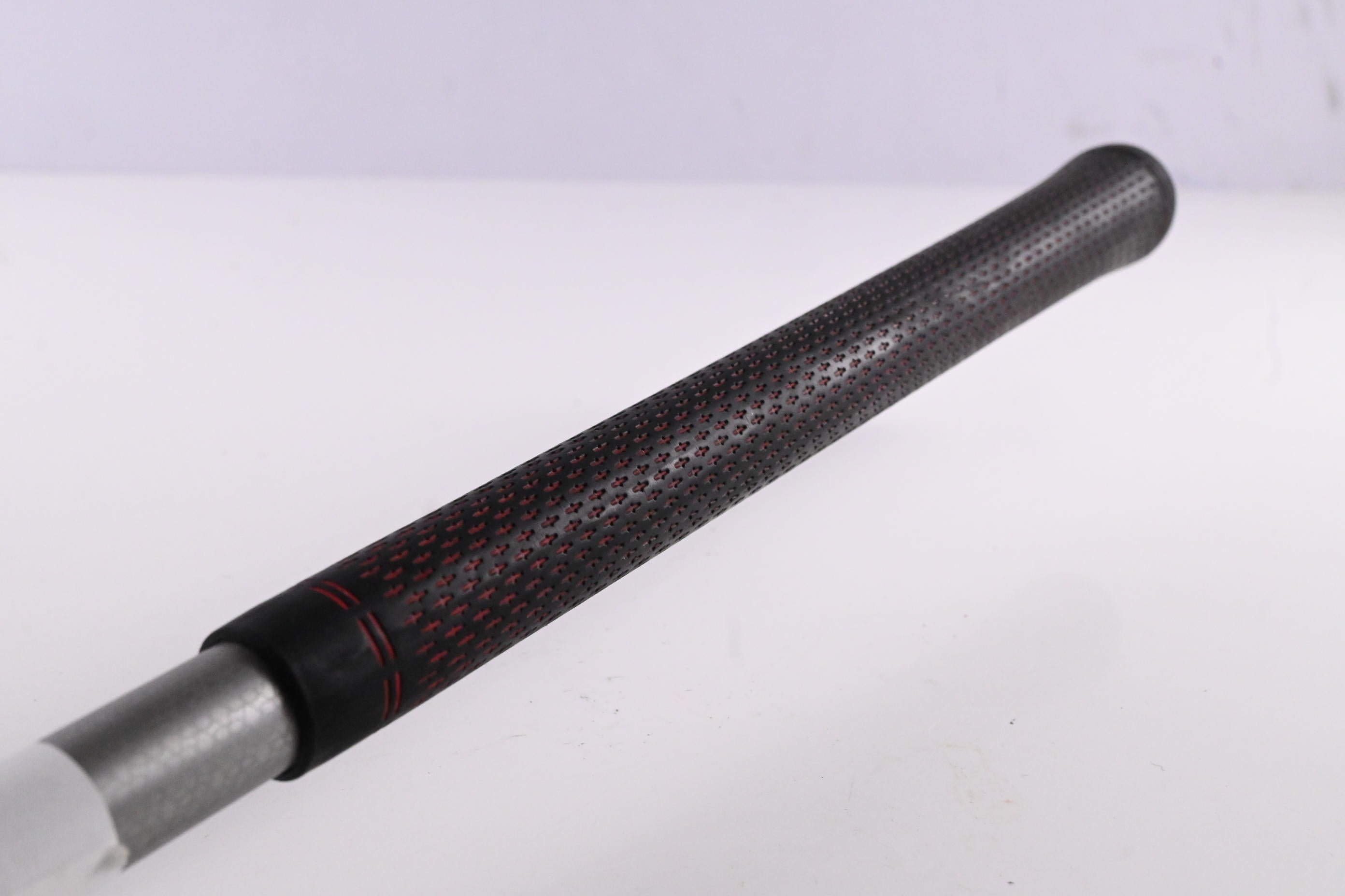 Titleist 915 FD #3 Wood / 15 Degree / Regular Flex Diamana Red M+ 60 Shaft