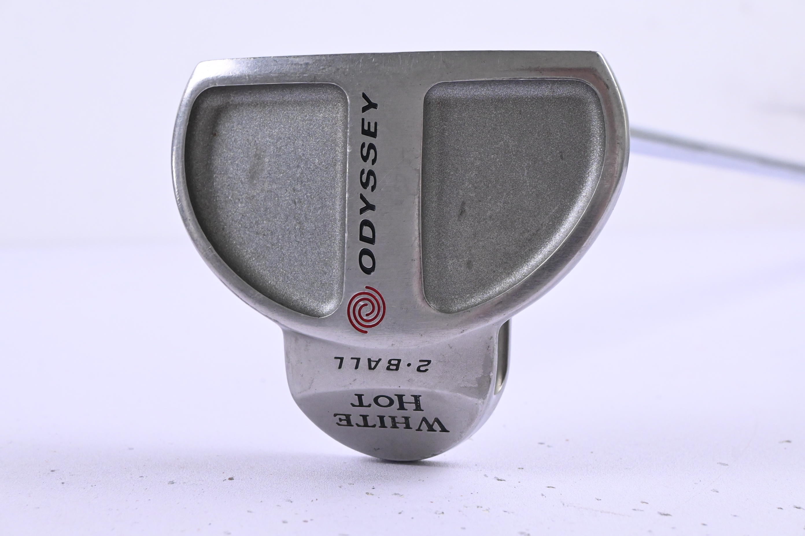 Odyssey White Hot 2-Ball Putter / 34 Inch