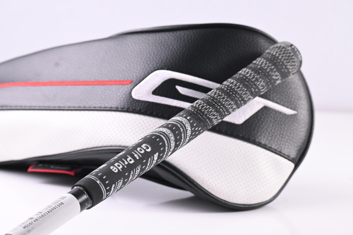 Titleist GT3 Driver / 10 Degree / Stiff Flex HZRDUS Black 60 Shaft