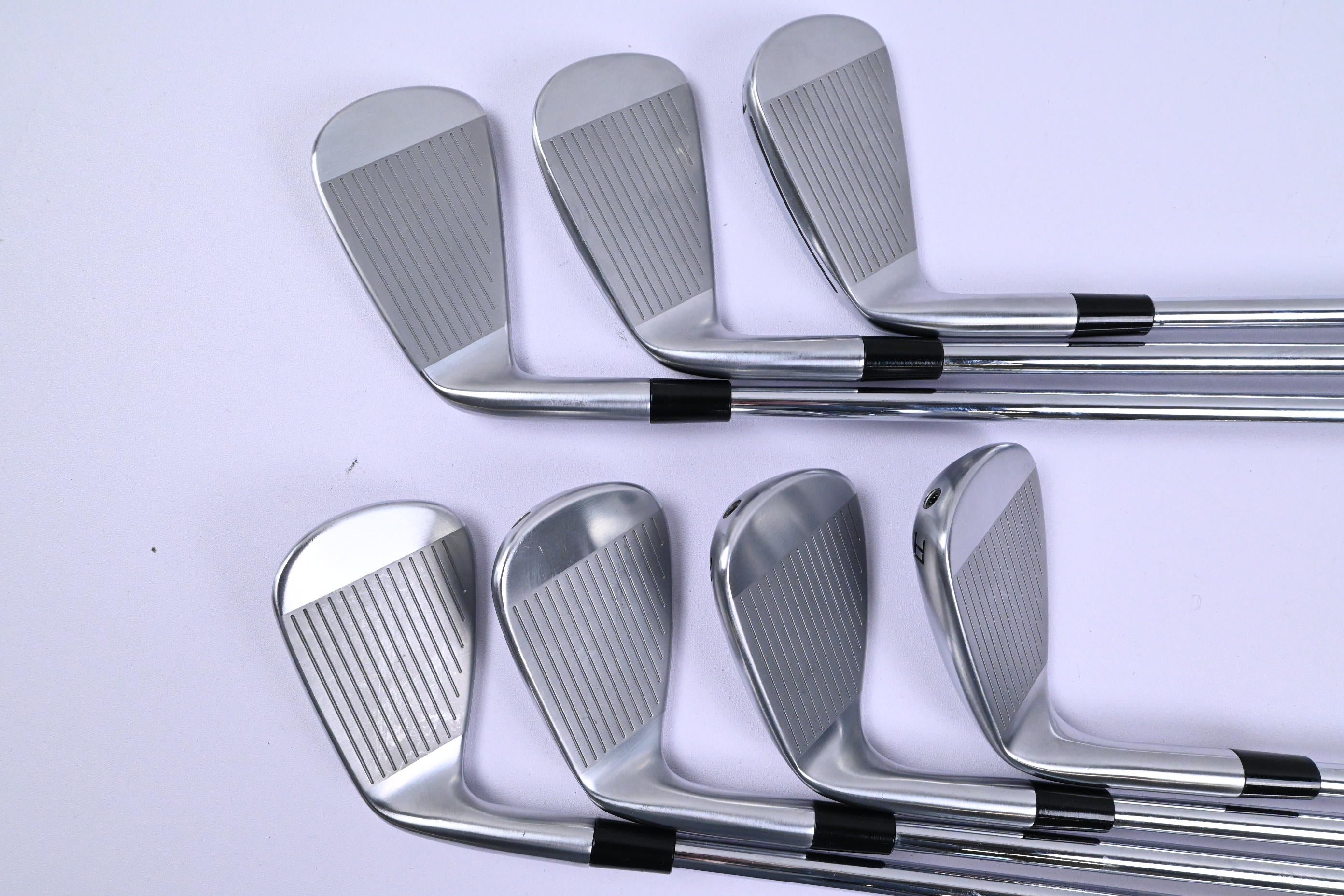 Taylormade P790 2025 Irons / 5-PW+AW / Regular Flex N.S.Pro Modus 105
