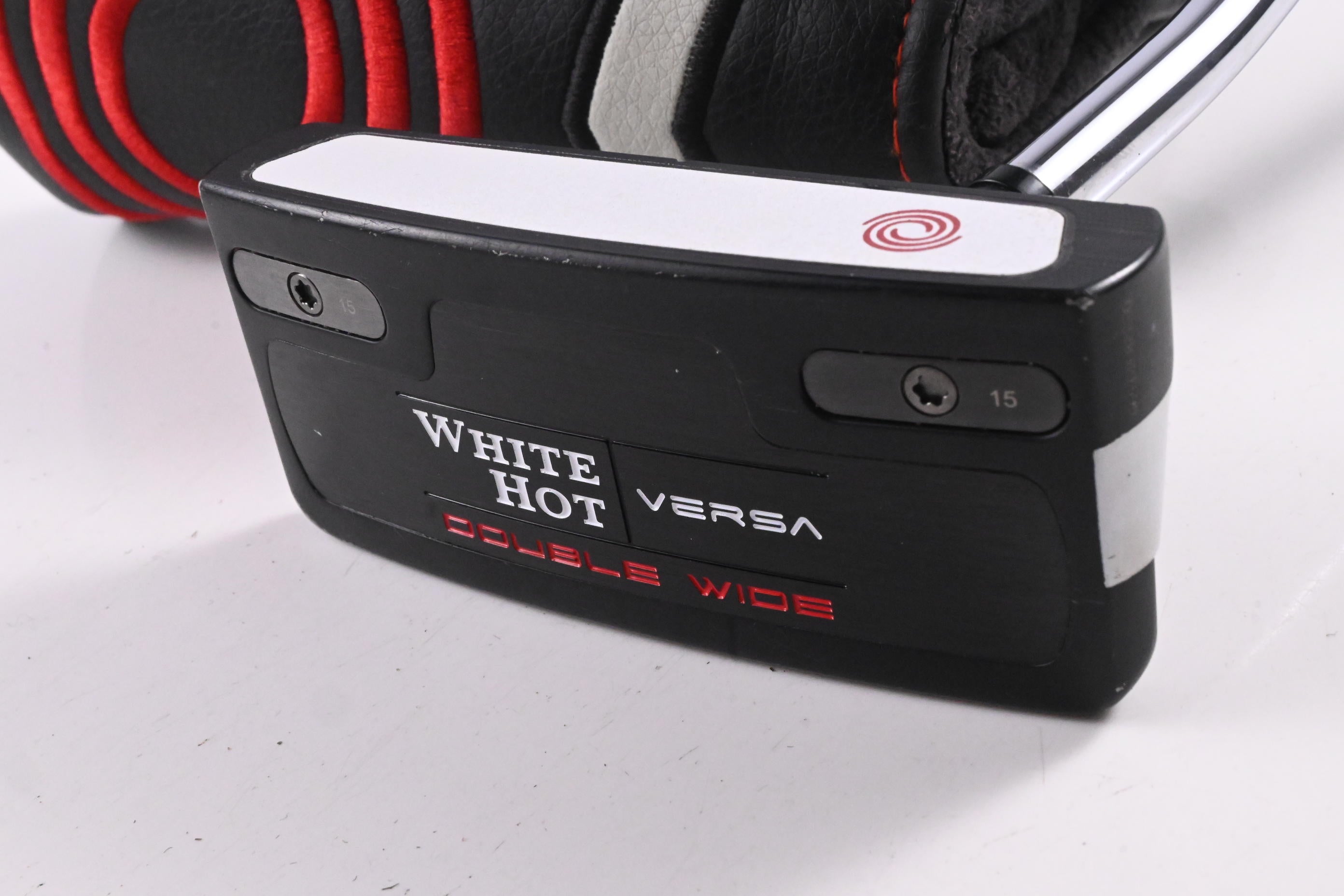 Odyssey White Hot Versa Double Wide Putter / 33 Inch