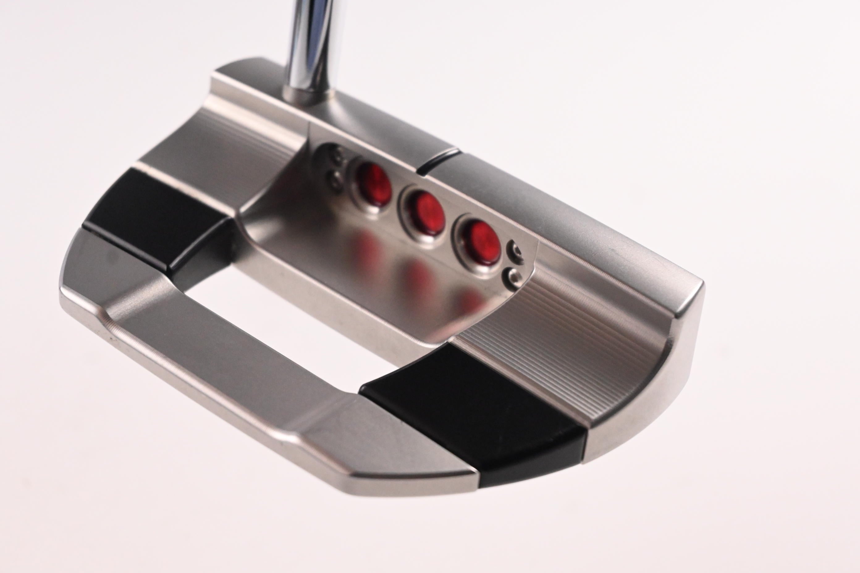 Scotty Cameron 2025 Studio Style Fastback Putter / 38 Inch