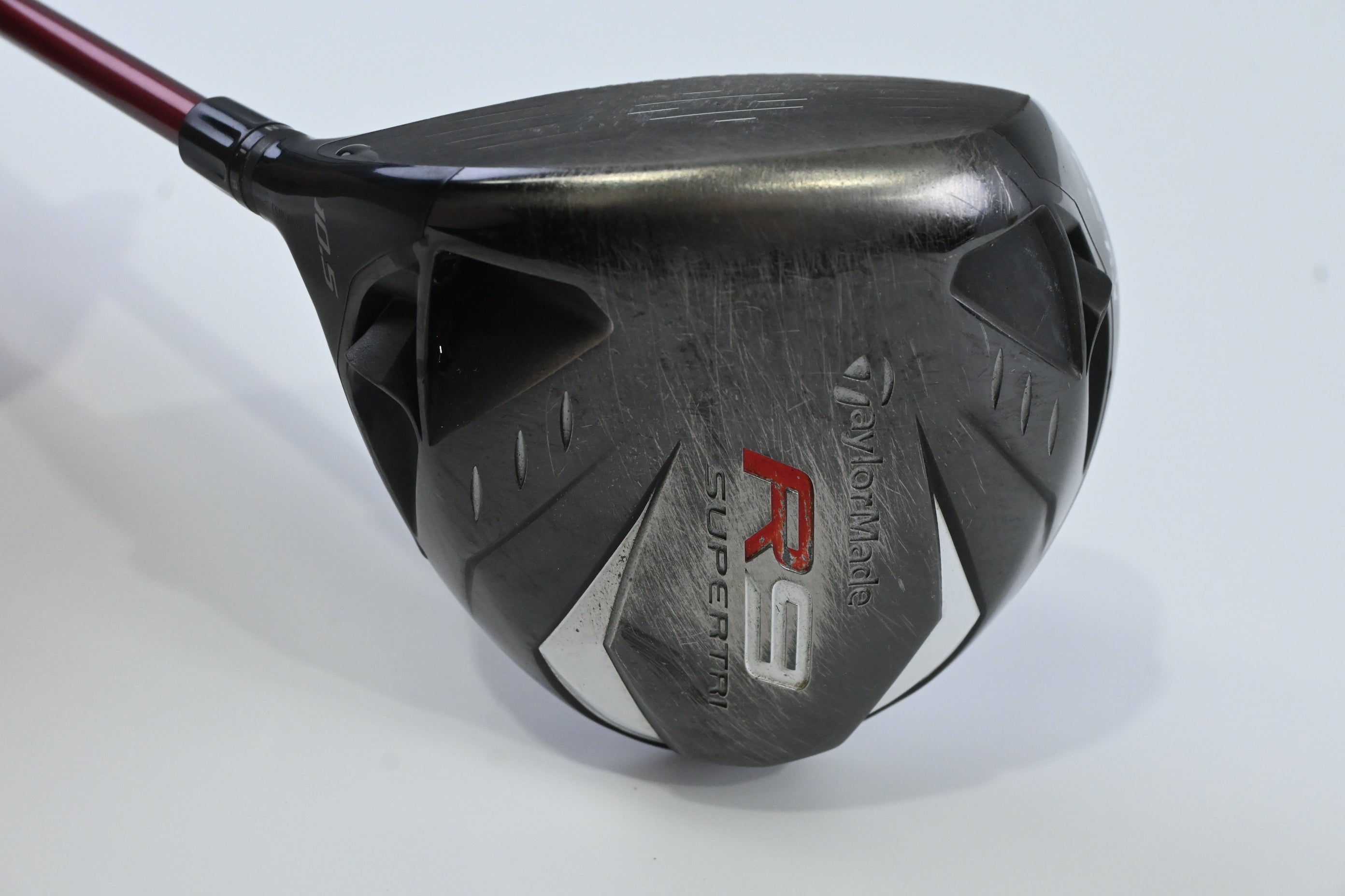 Left Hand Taylormade R9 Superdeep Driver / 10.5 Degree / Regular Flex Fujikura
