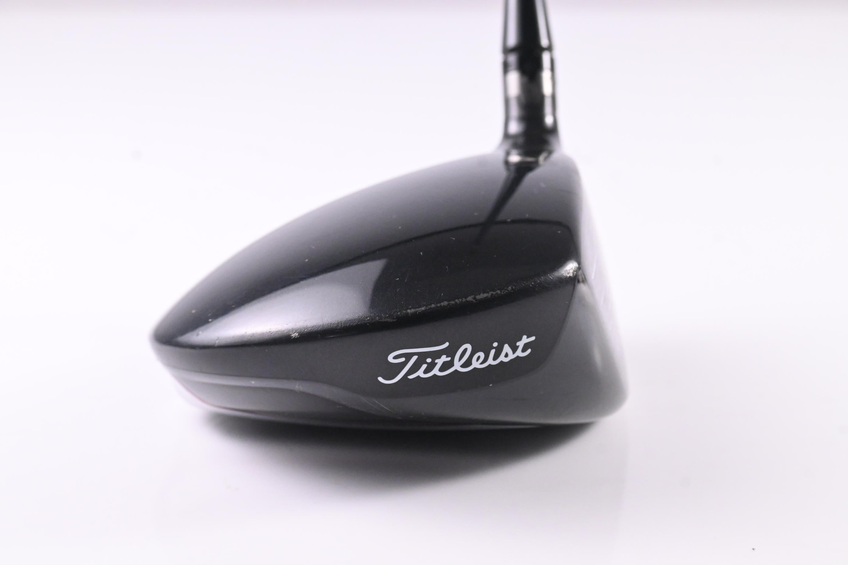 Titleist 913 D3 Driver / 10.5 Degree / X-Flex Graffaloy Prolaunch Red Shaft