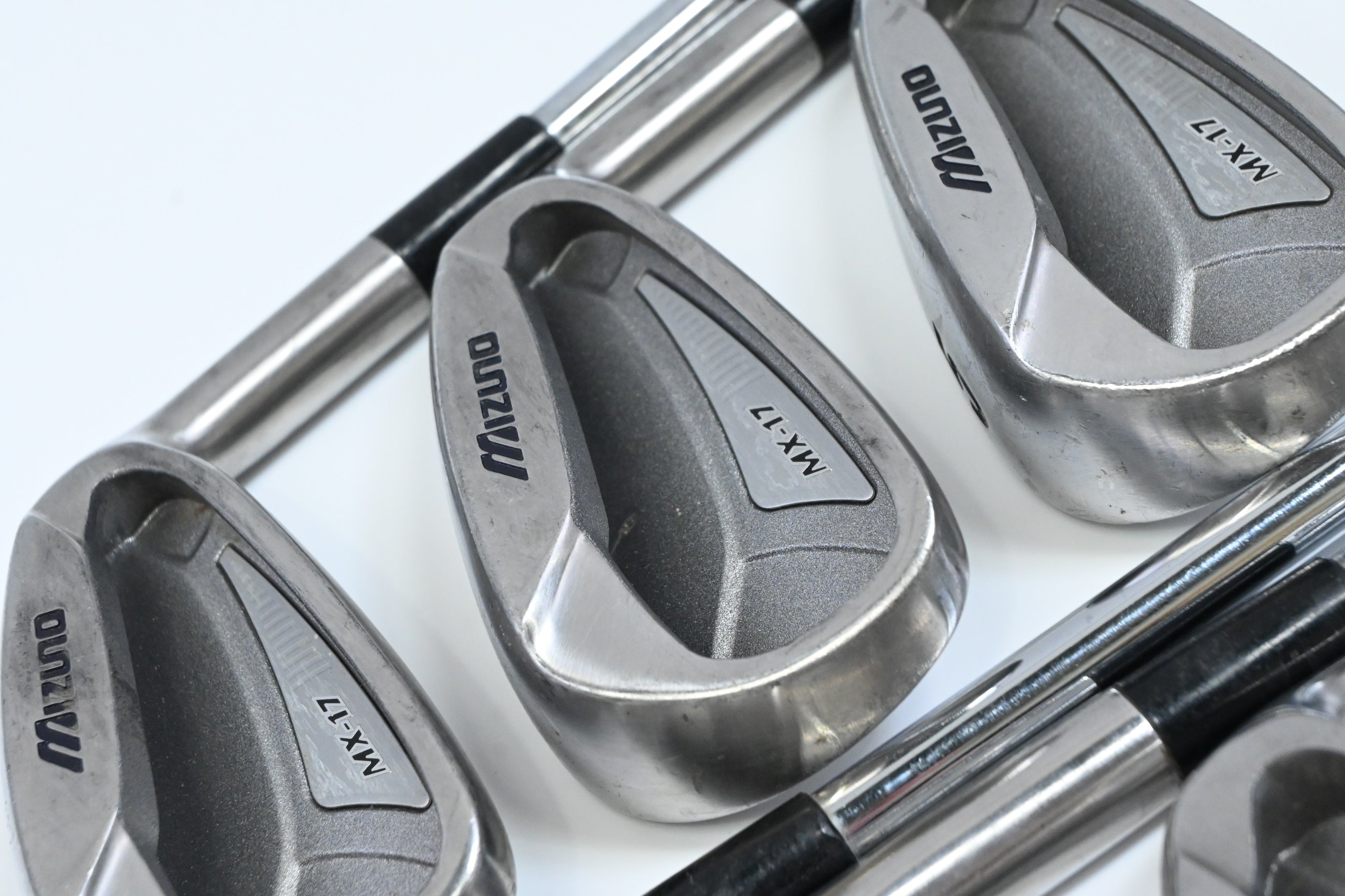 Mizuno MX-17 Irons / 3-9 / Regular Flex Mizuno Dynaflex Shafts