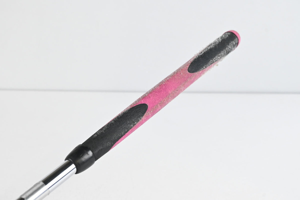 Yes! C-Groove Marilyn Putter / 32 Inch