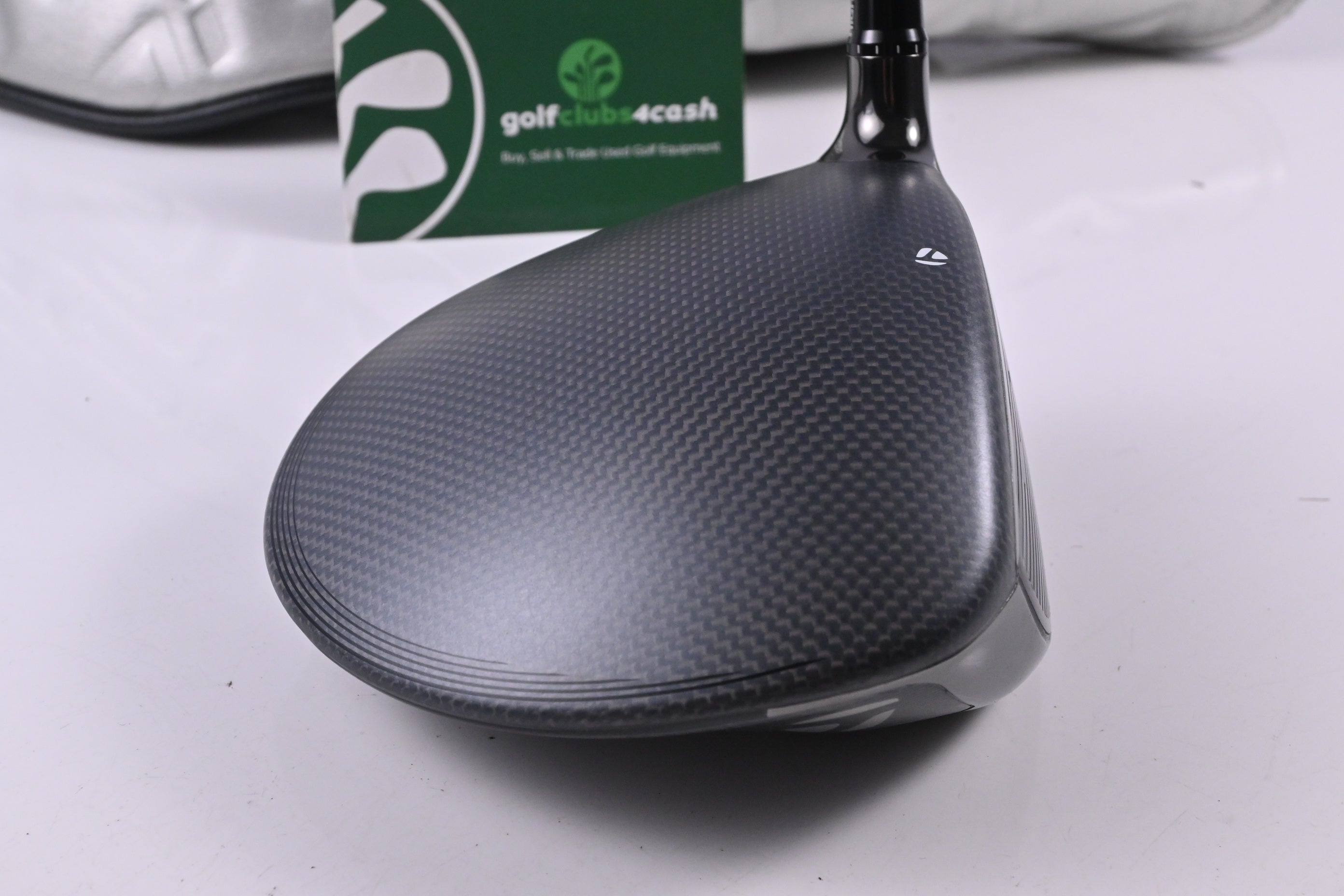Taylormade Qi35 Driver / 12 Degree / Regular Flex Fujikura Airspeeder 50 Shaft